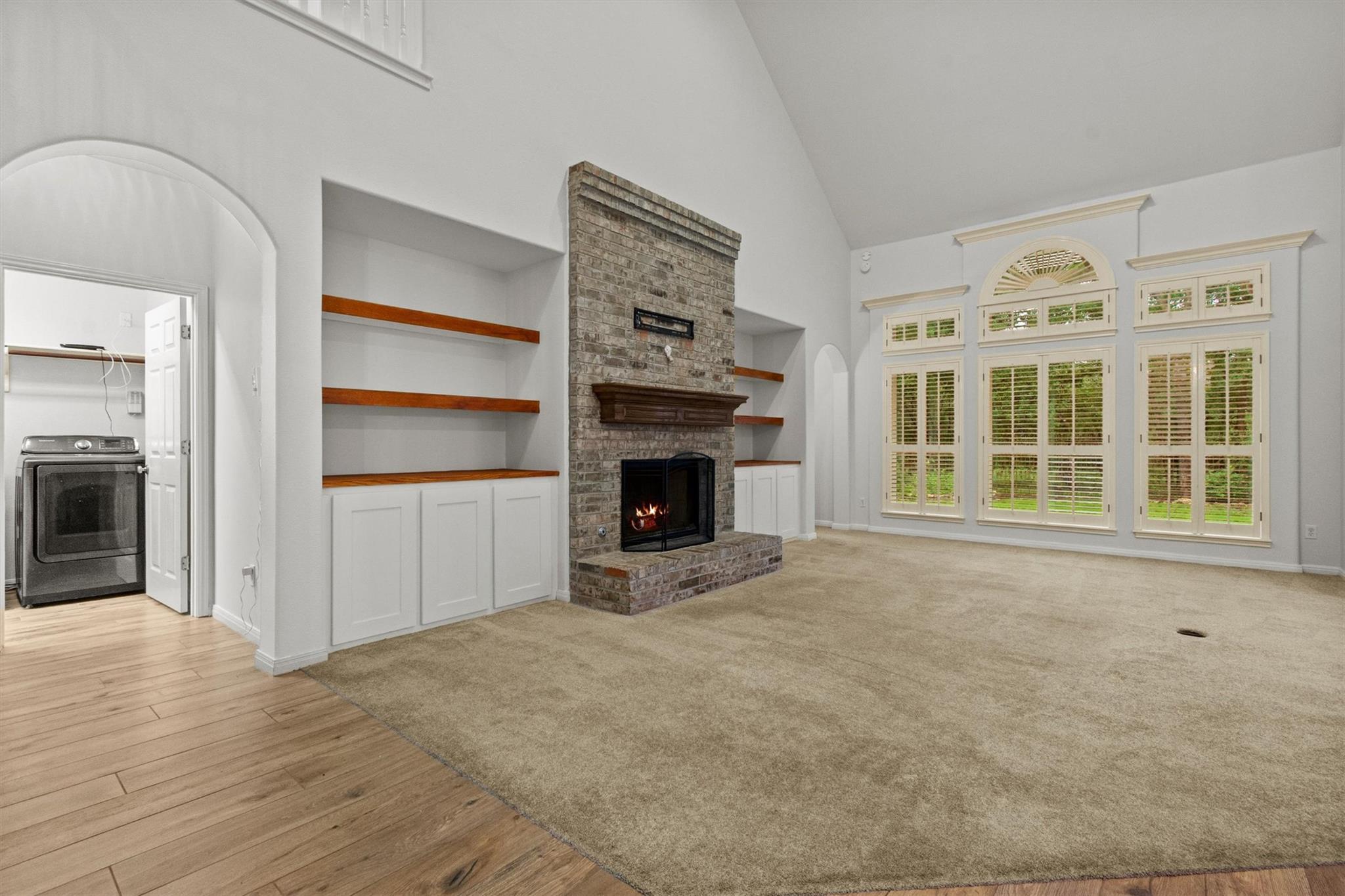 3820 Lagoona Dr, Round Rock, TX 78681