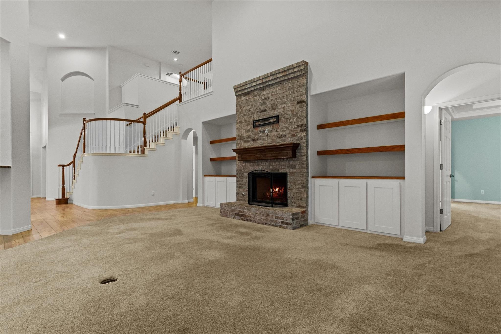 3820 Lagoona Dr, Round Rock, TX 78681