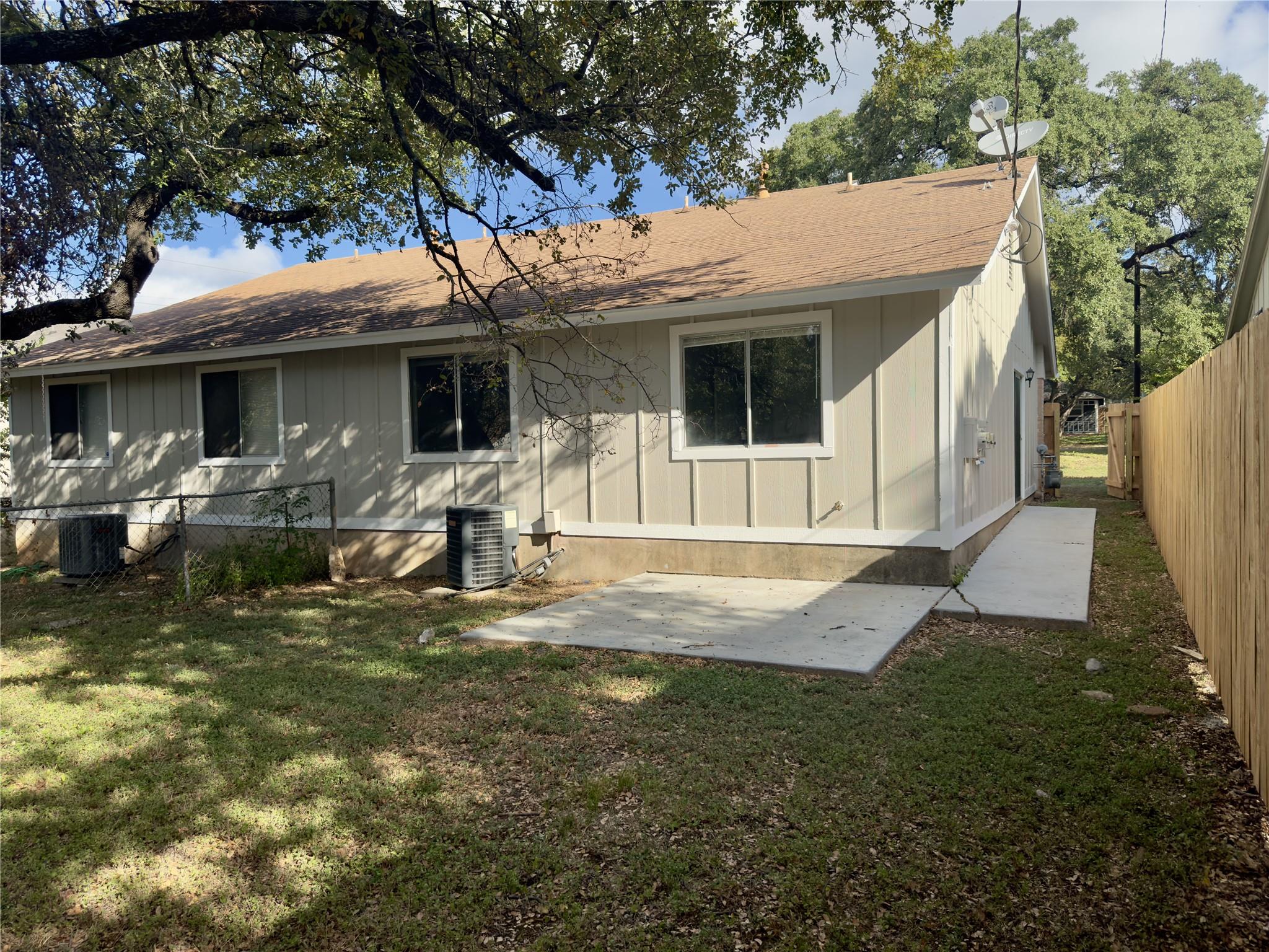 12005 Arrowwood Dr # B, Austin, TX 78727