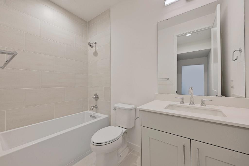 6805 Adeline Way # 17, Austin, TX 78746