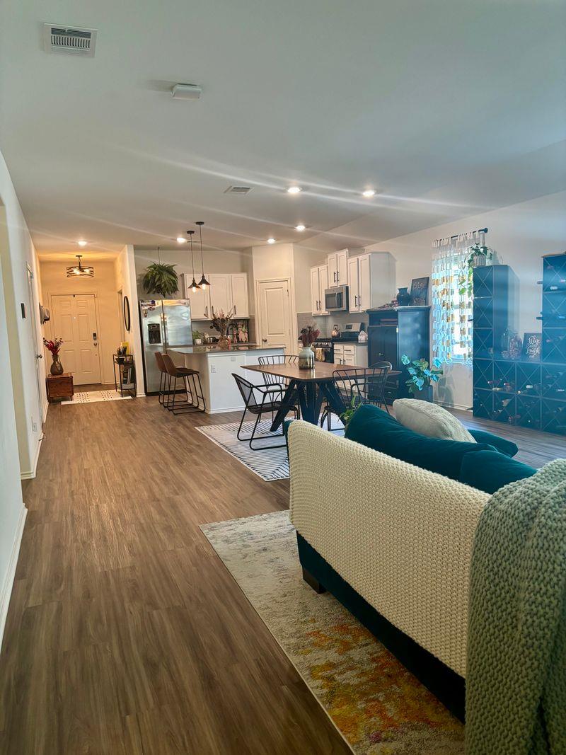 129 Esparza Dr, Bastrop, TX 78602