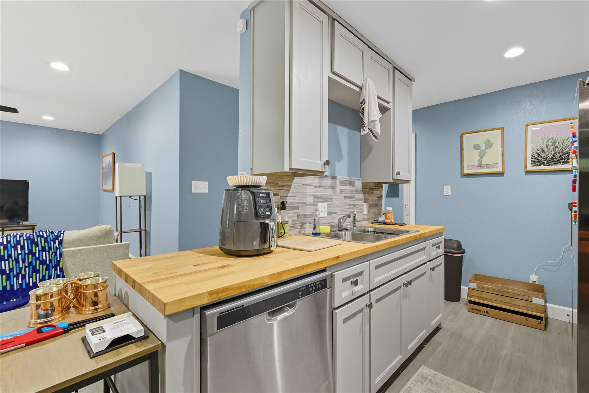 5401 Agua Caliente Cv # B, Austin, TX 78744