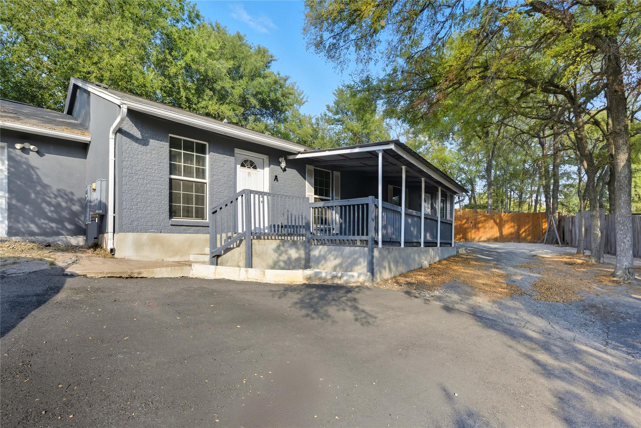 5401 Agua Caliente Cv # B, Austin, TX 78744