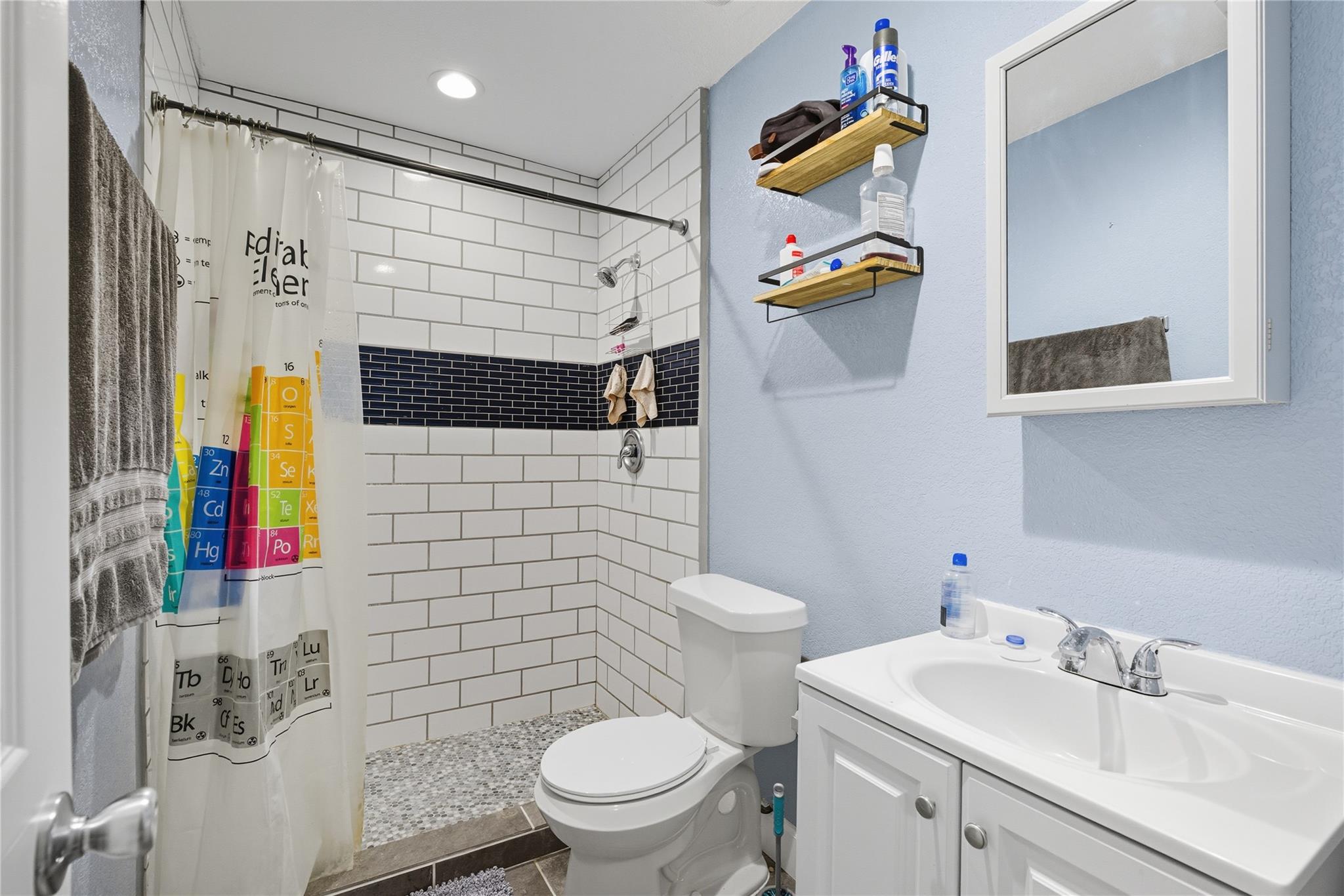 5401 Agua Caliente Cv # B, Austin, TX 78744