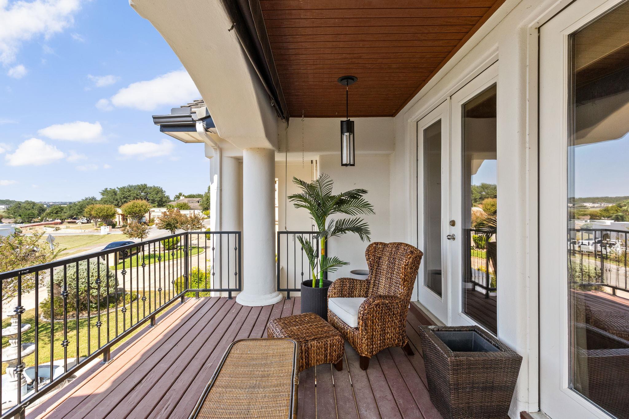 1228 Challenger, Lakeway, TX 78734