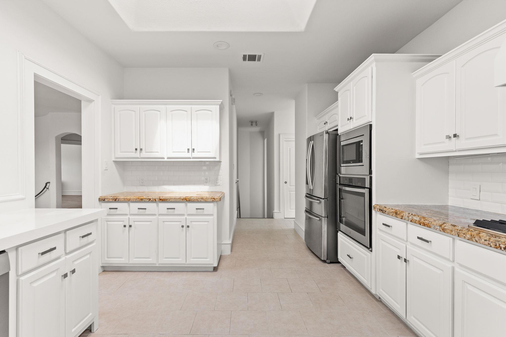 1228 Challenger, Lakeway, TX 78734