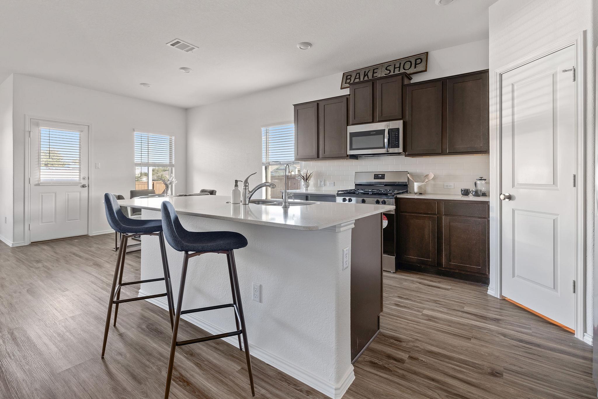 1428 Chad Dr, Round Rock, TX 78665