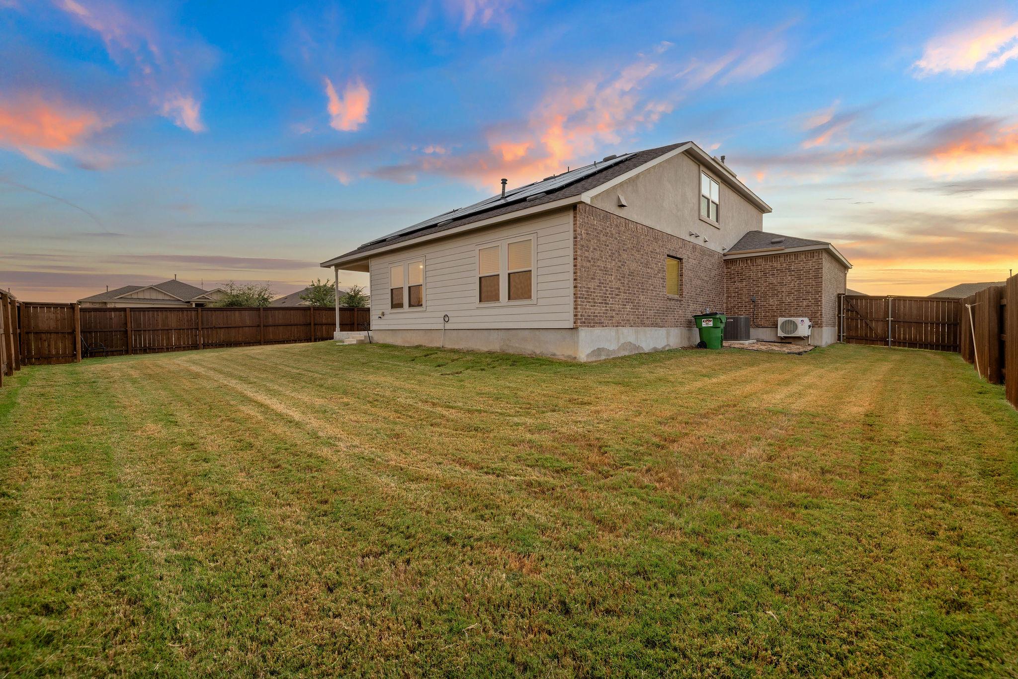 1428 Chad Dr, Round Rock, TX 78665