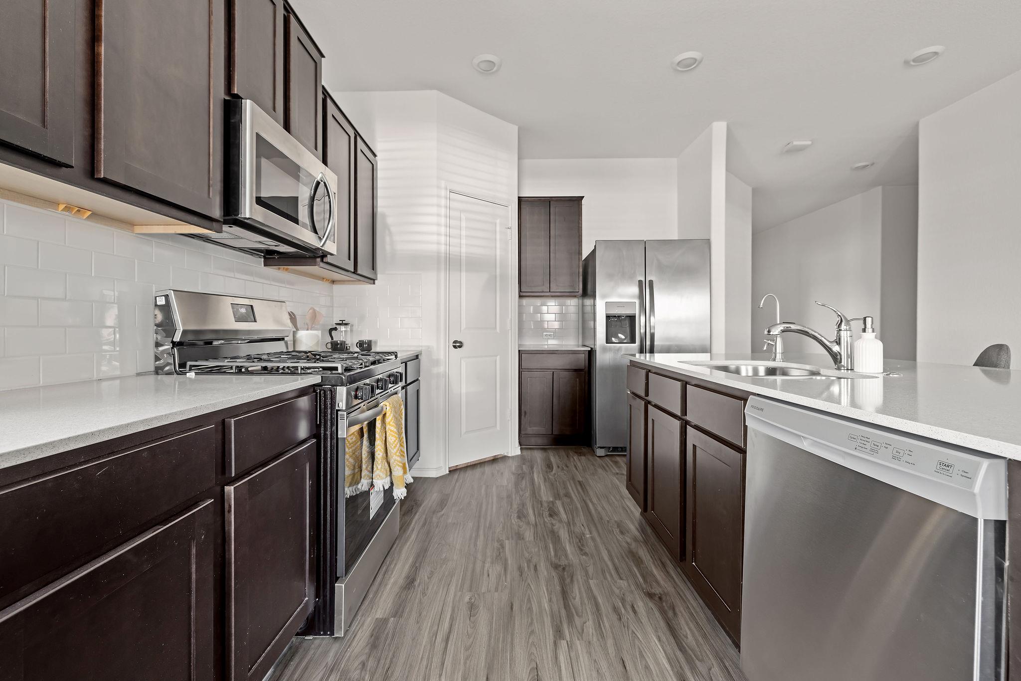 1428 Chad Dr, Round Rock, TX 78665