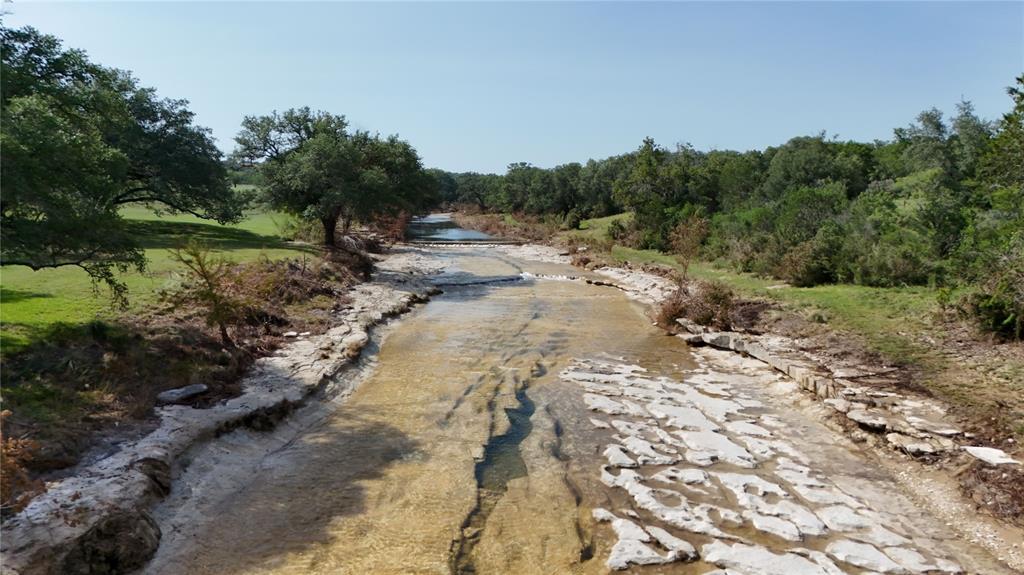 113 Woodhollow Dr, Bertram, TX 78605