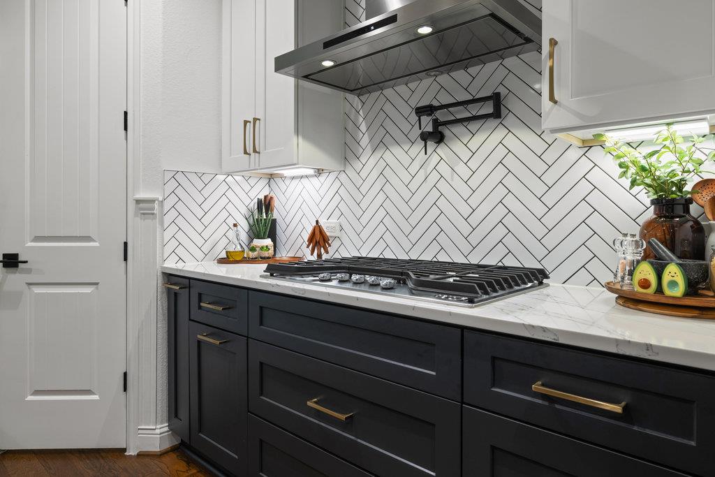 Cedar Park, TX 78613