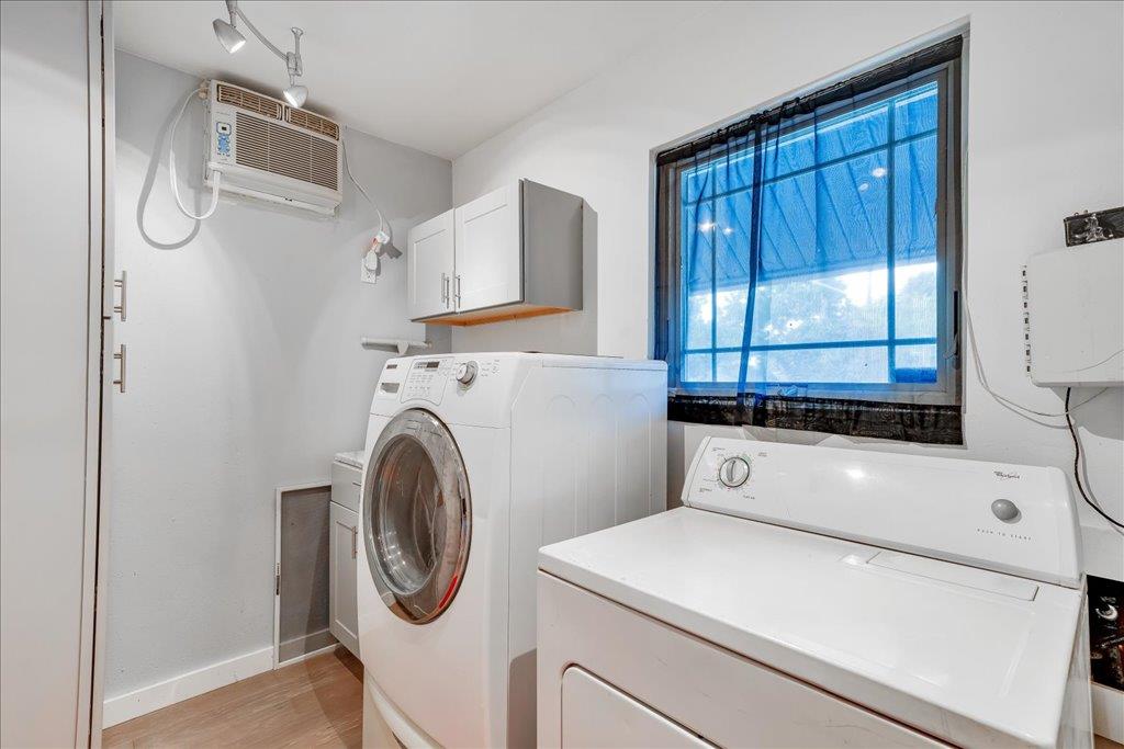 8001 Briarwood Ln, Austin, TX 78757