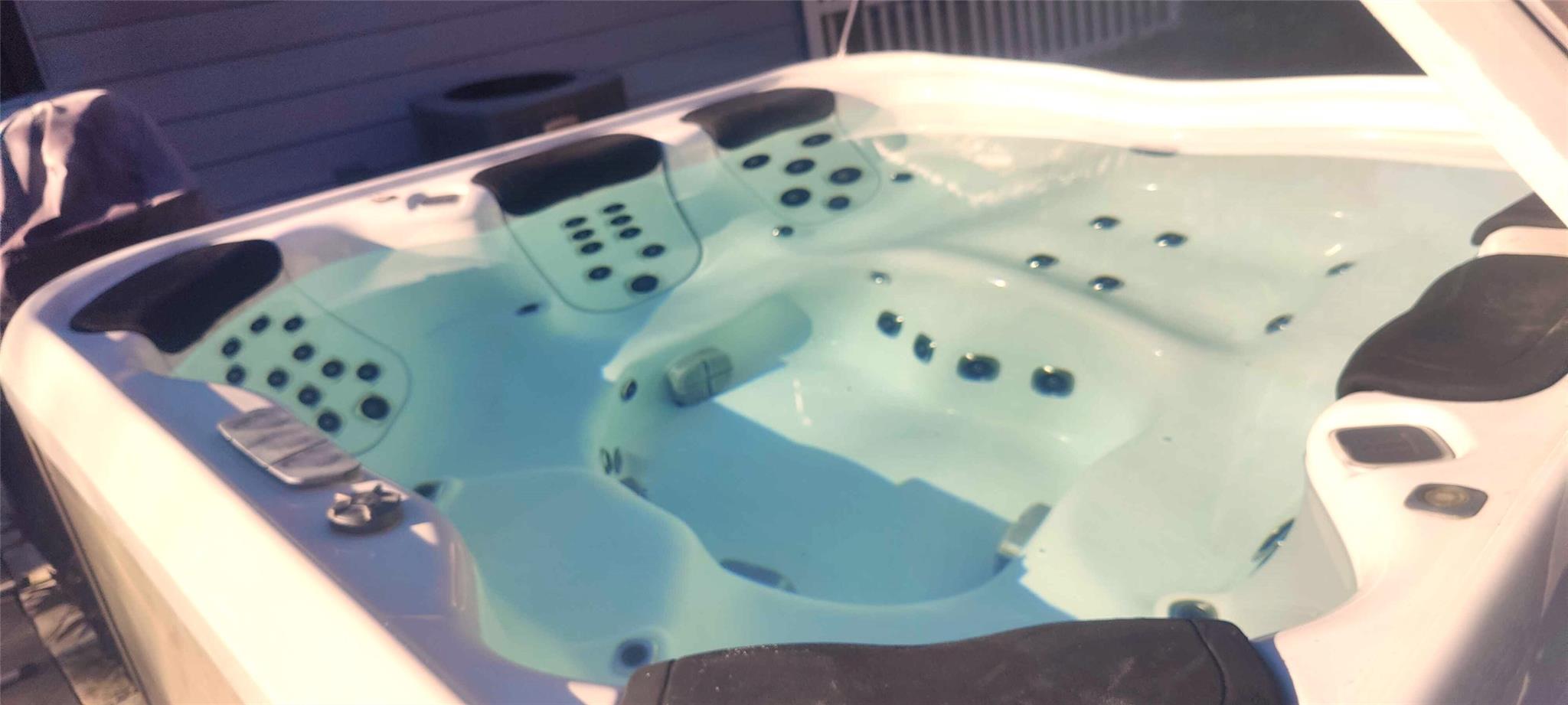 8001 Briarwood Ln, Austin, TX 78757