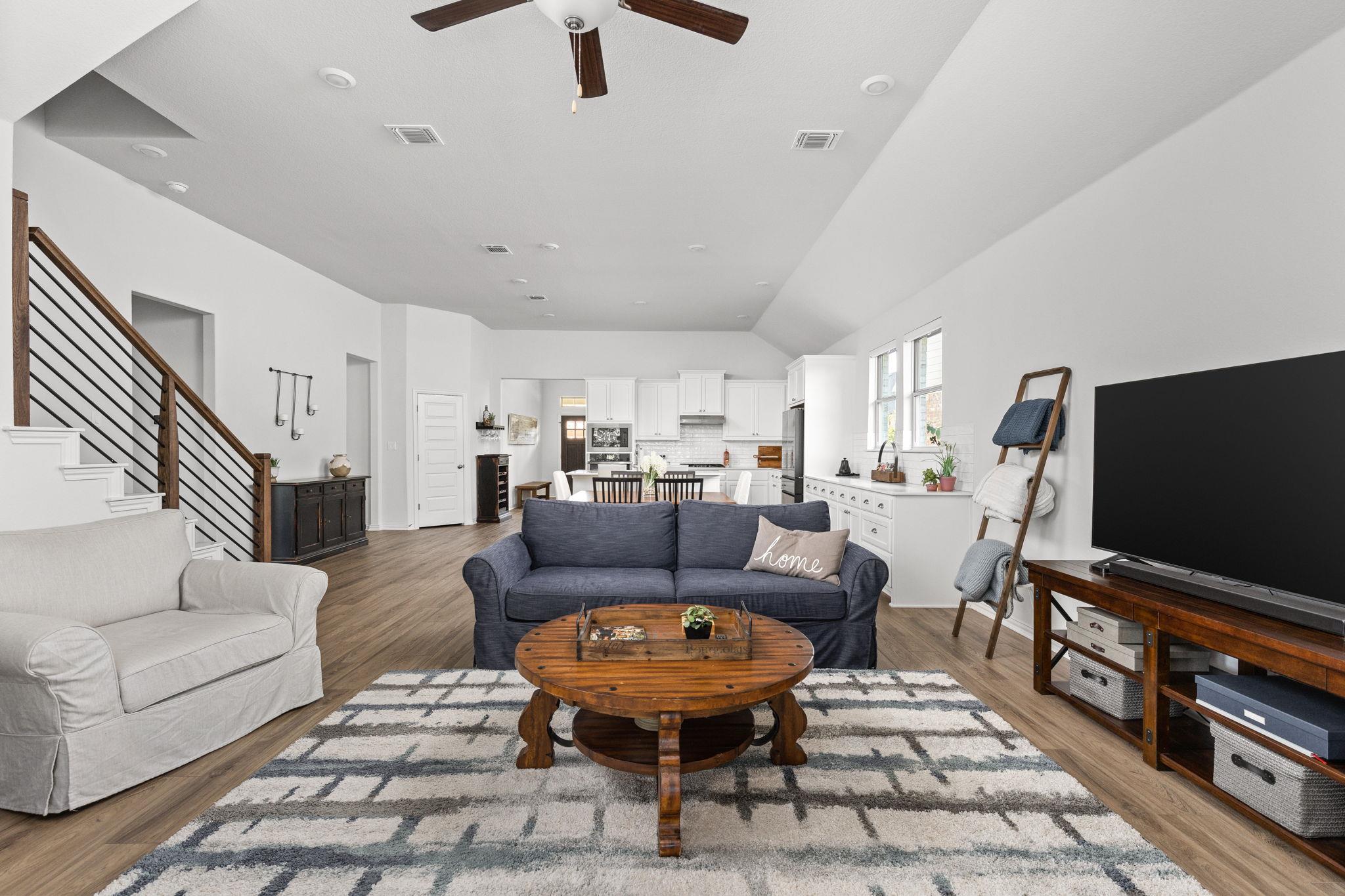 1080 Pink Granite Blvd, Dripping Springs, TX 78620