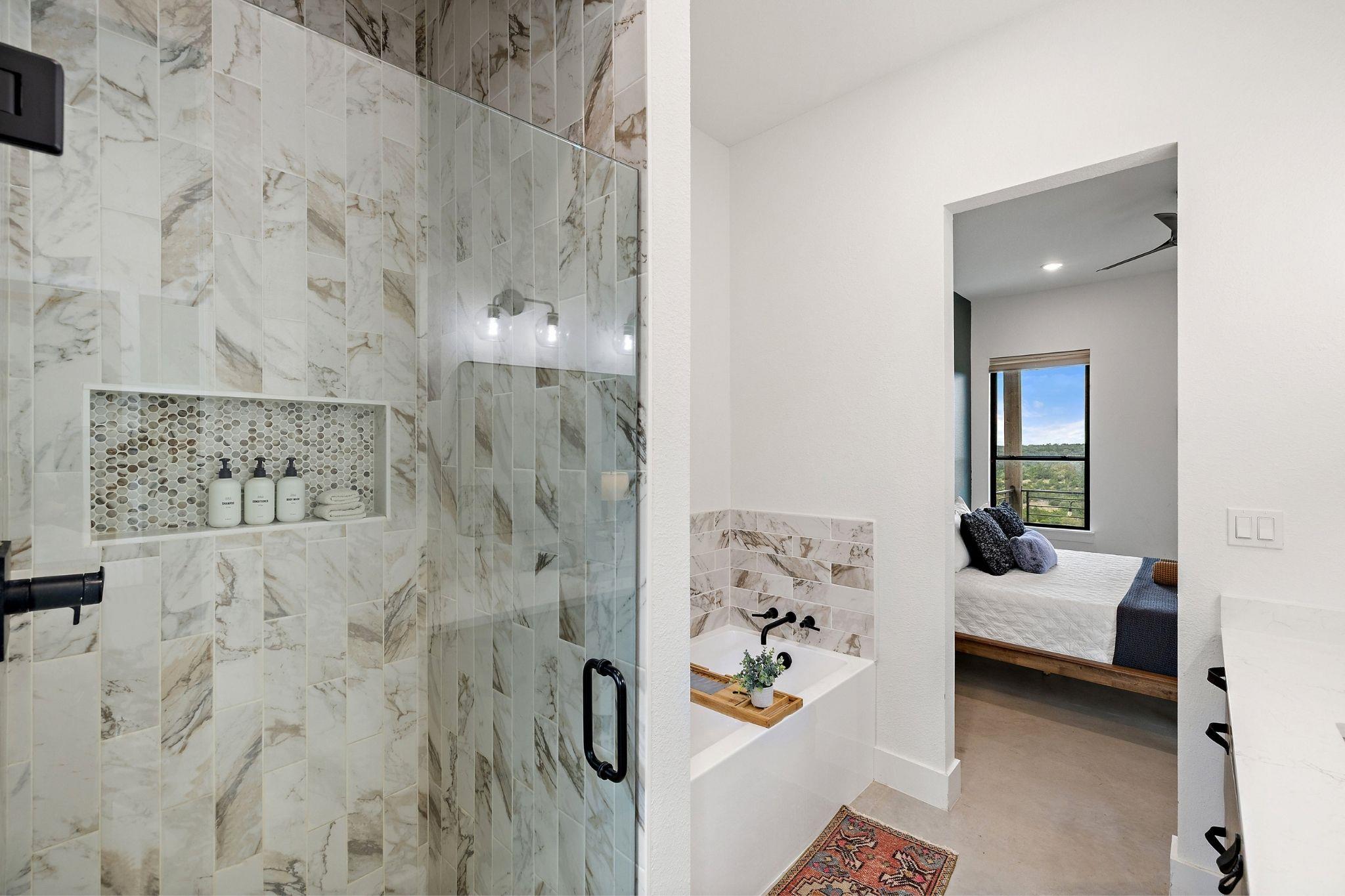 11 Sacramento, Kendalia, TX 78027