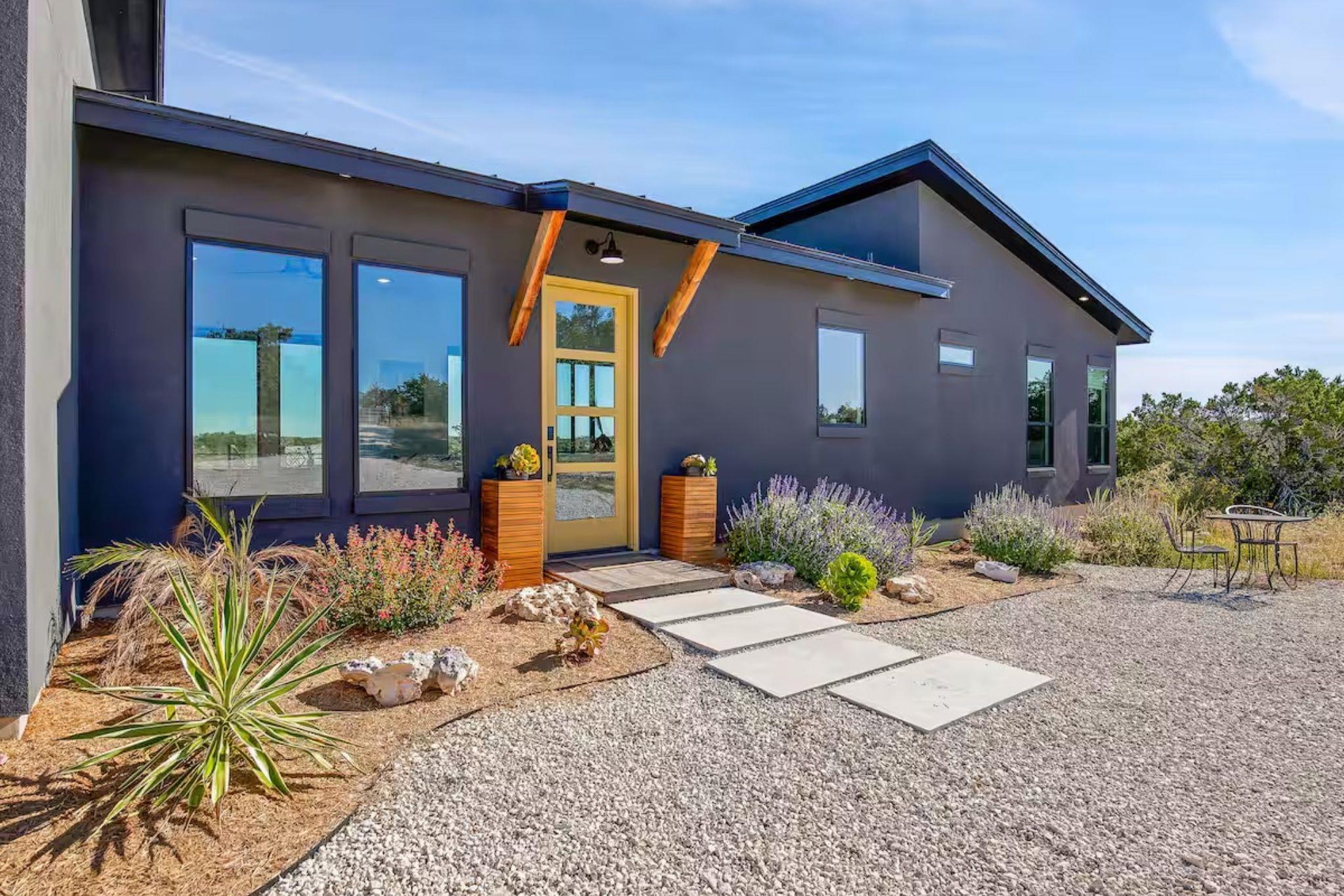 11 Sacramento, Kendalia, TX 78027