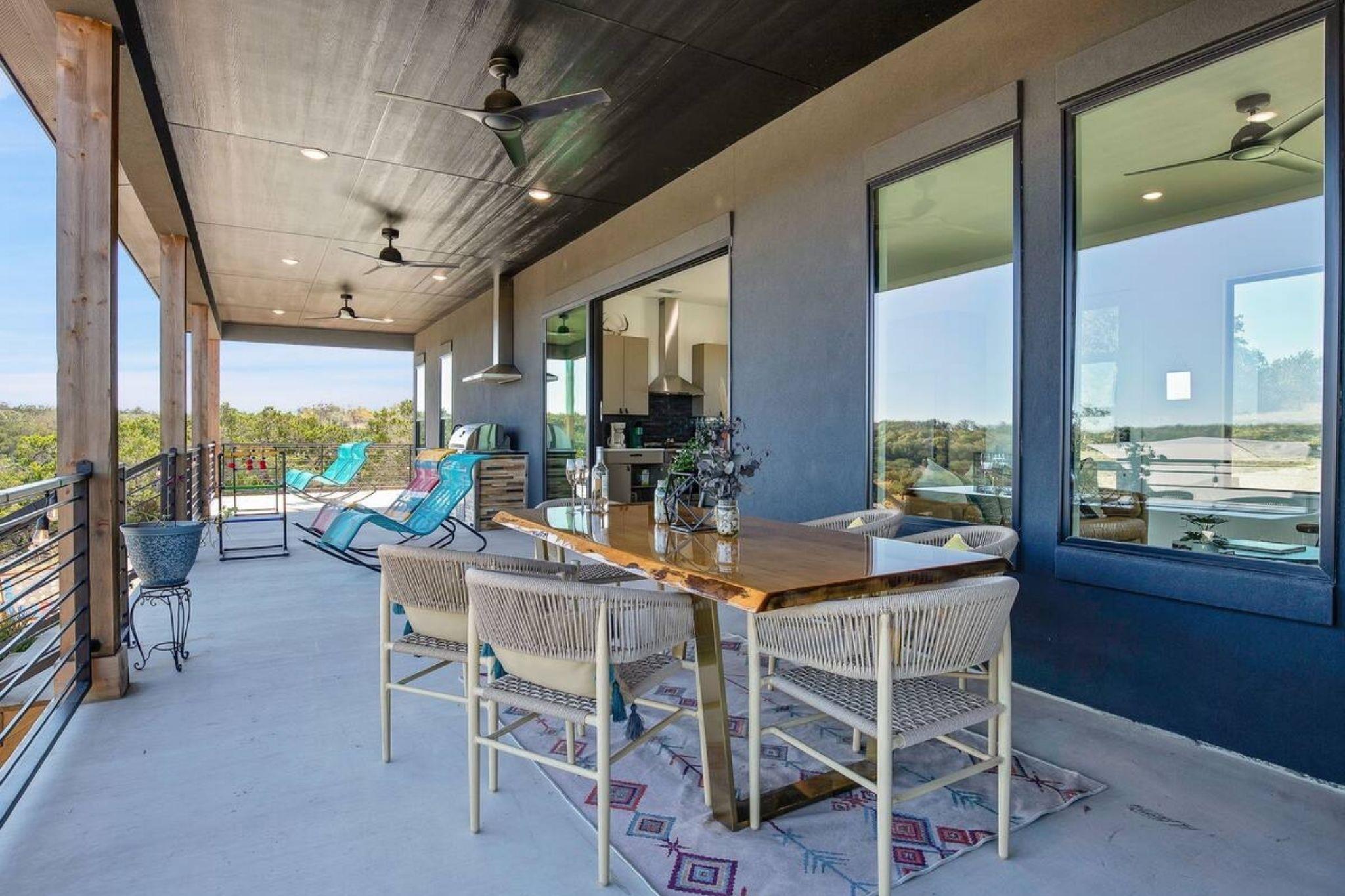 11 Sacramento, Kendalia, TX 78027