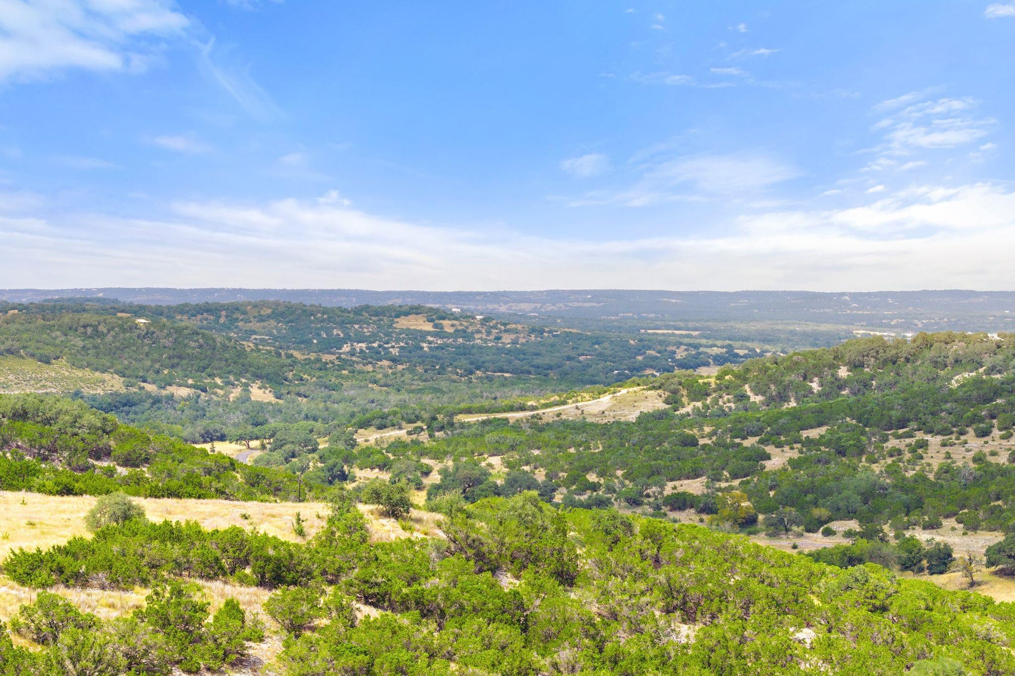 11 Sacramento, Kendalia, TX 78027