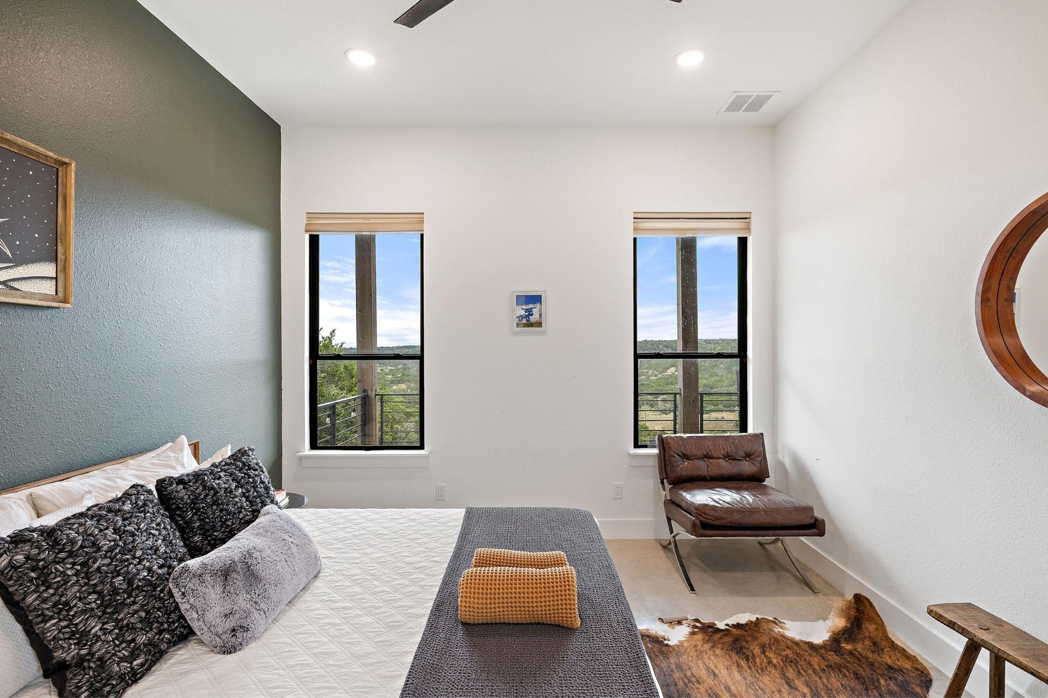 11 Sacramento, Kendalia, TX 78027