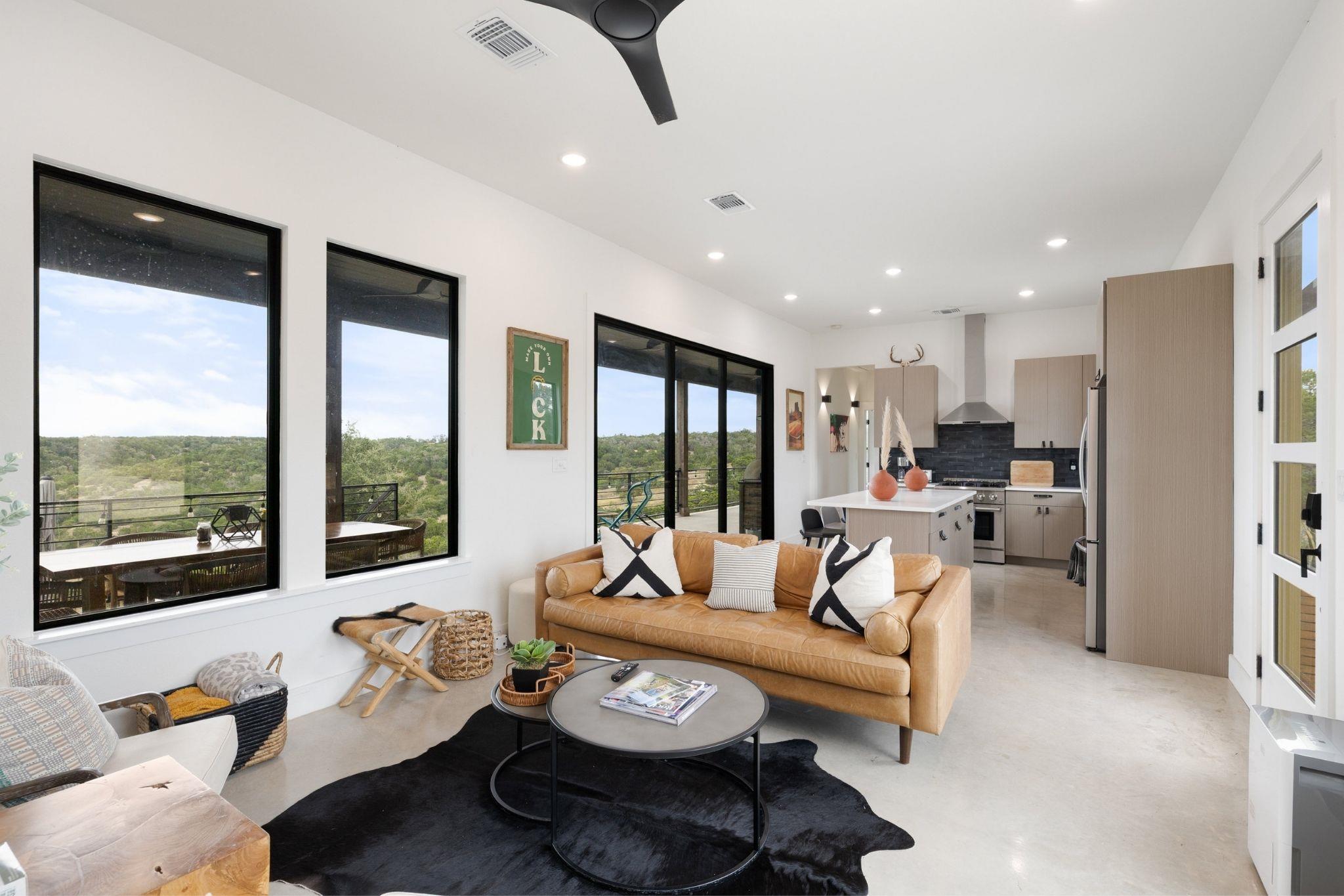 11 Sacramento, Kendalia, TX 78027