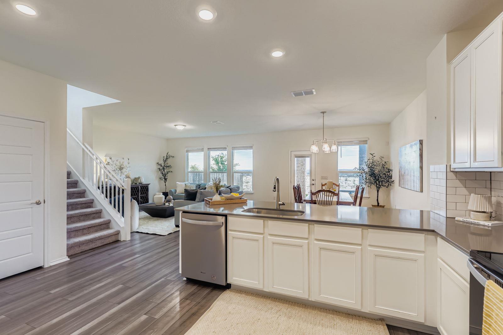 7806 Song Sparrow Dr # 4, Austin, TX 78744