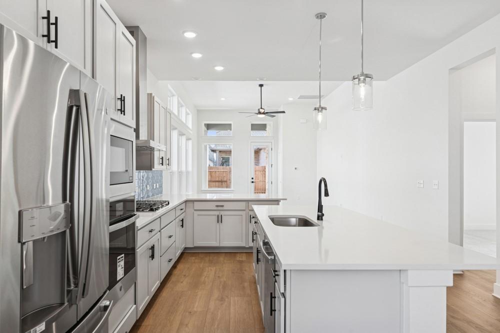 1400 Hartley Dr, Leander, TX 78641