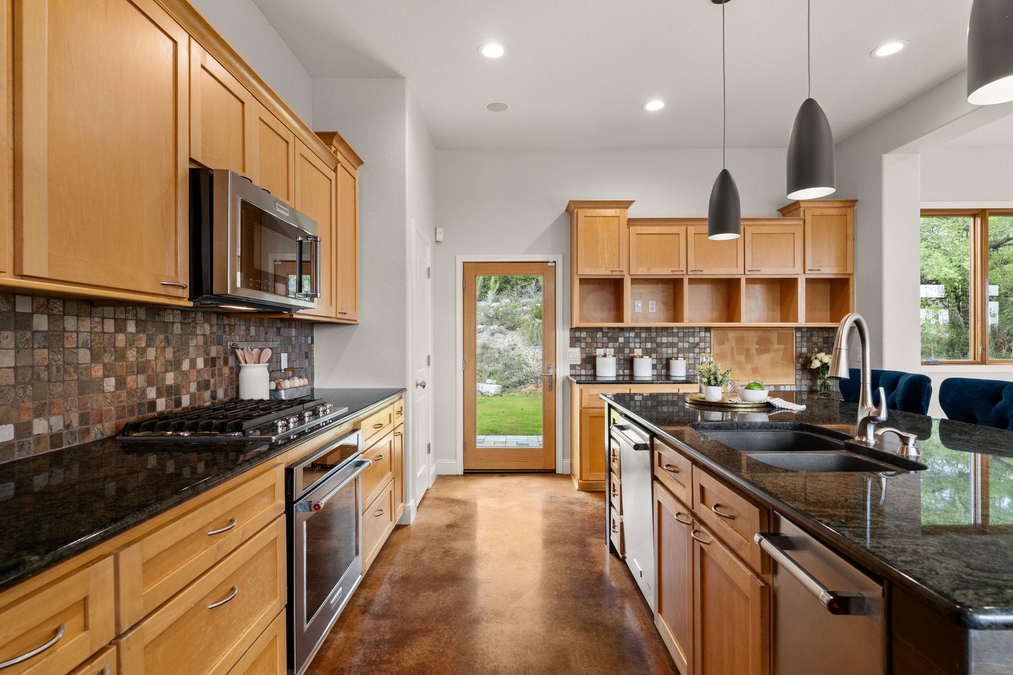 4004 Cloudy Ridge Rd, Austin, TX 78734