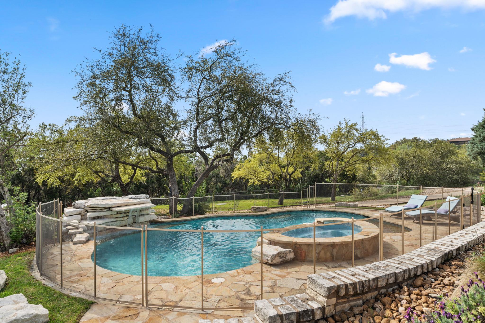 4004 Cloudy Ridge Rd, Austin, TX 78734