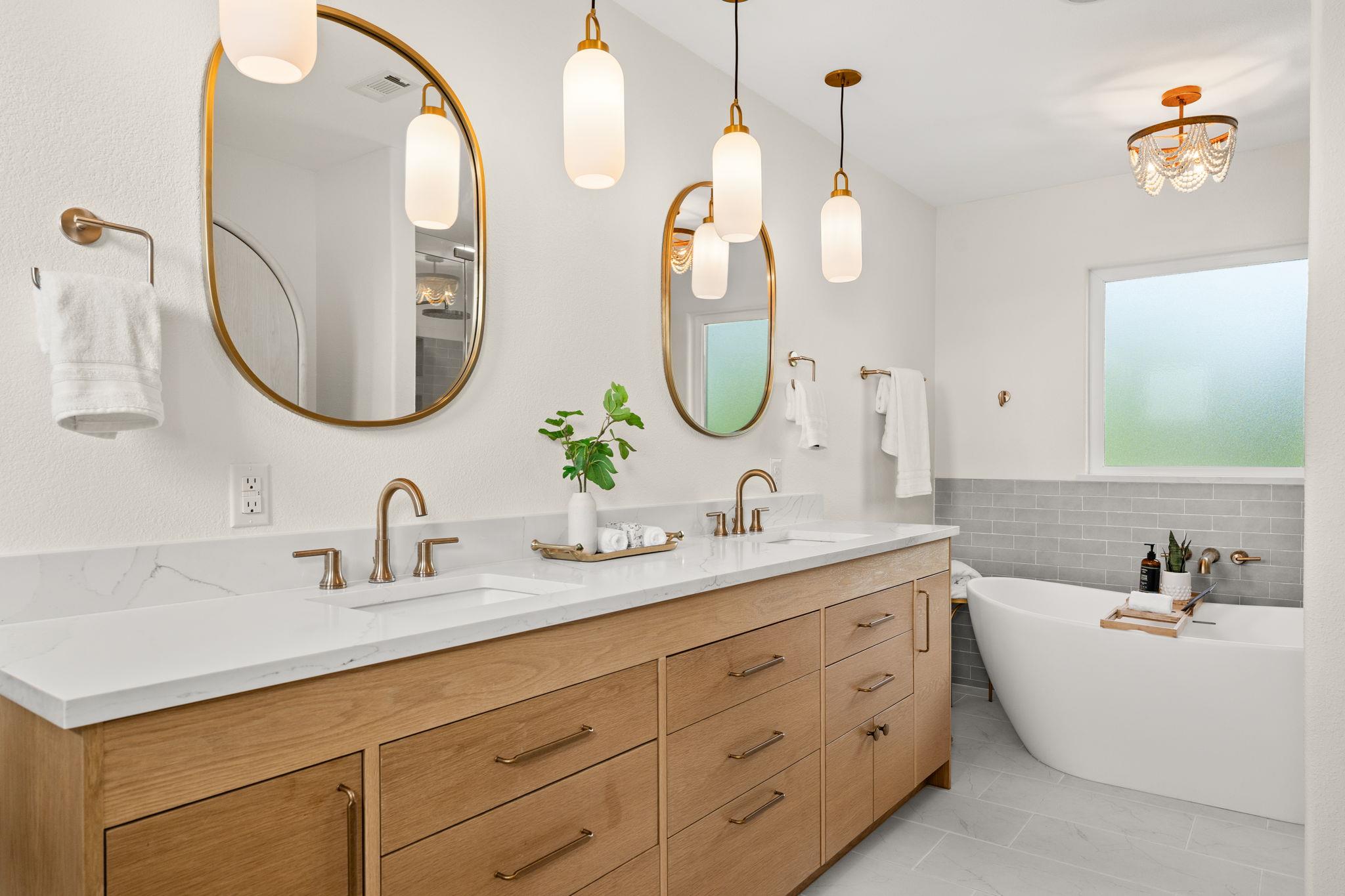 4004 Cloudy Ridge Rd, Austin, TX 78734