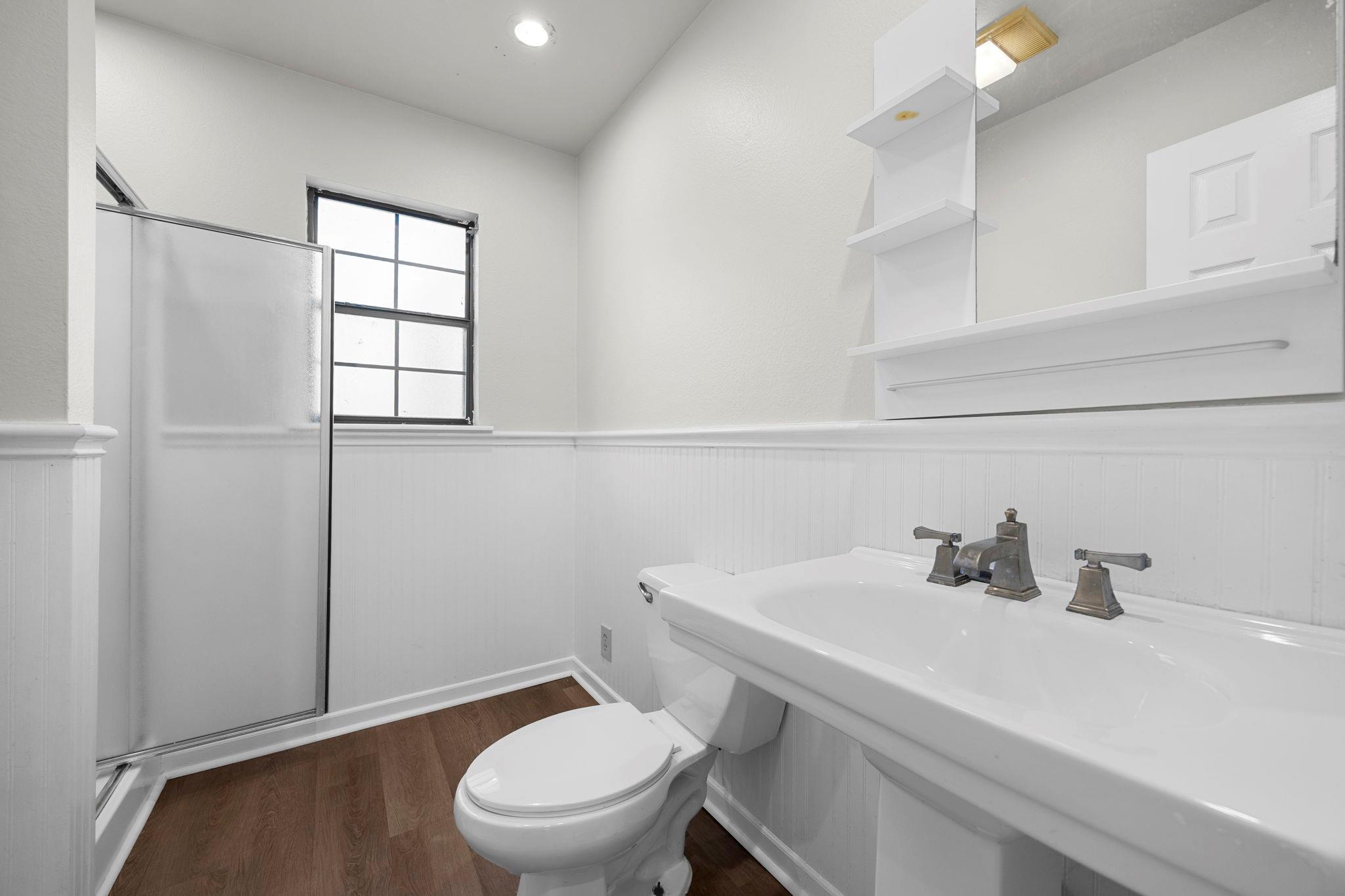 208 S Cougar Ave, Cedar Park, TX 78613