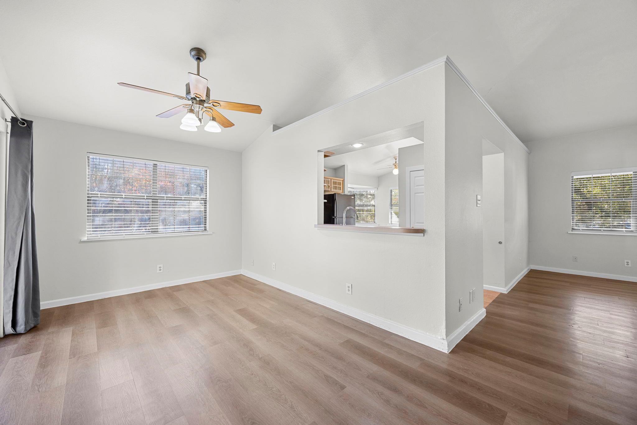 208 S Cougar Ave, Cedar Park, TX 78613