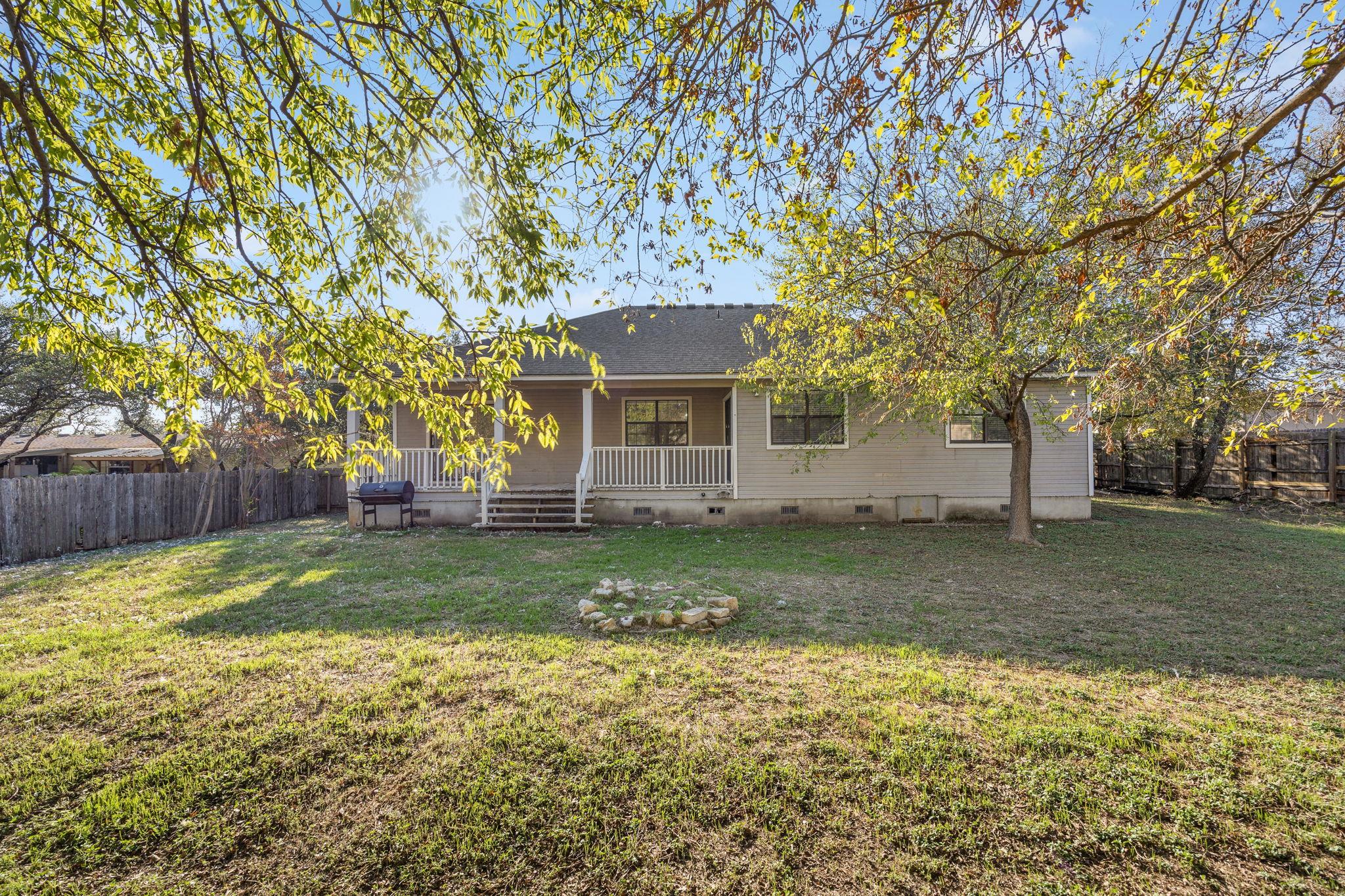 208 S Cougar Ave, Cedar Park, TX 78613