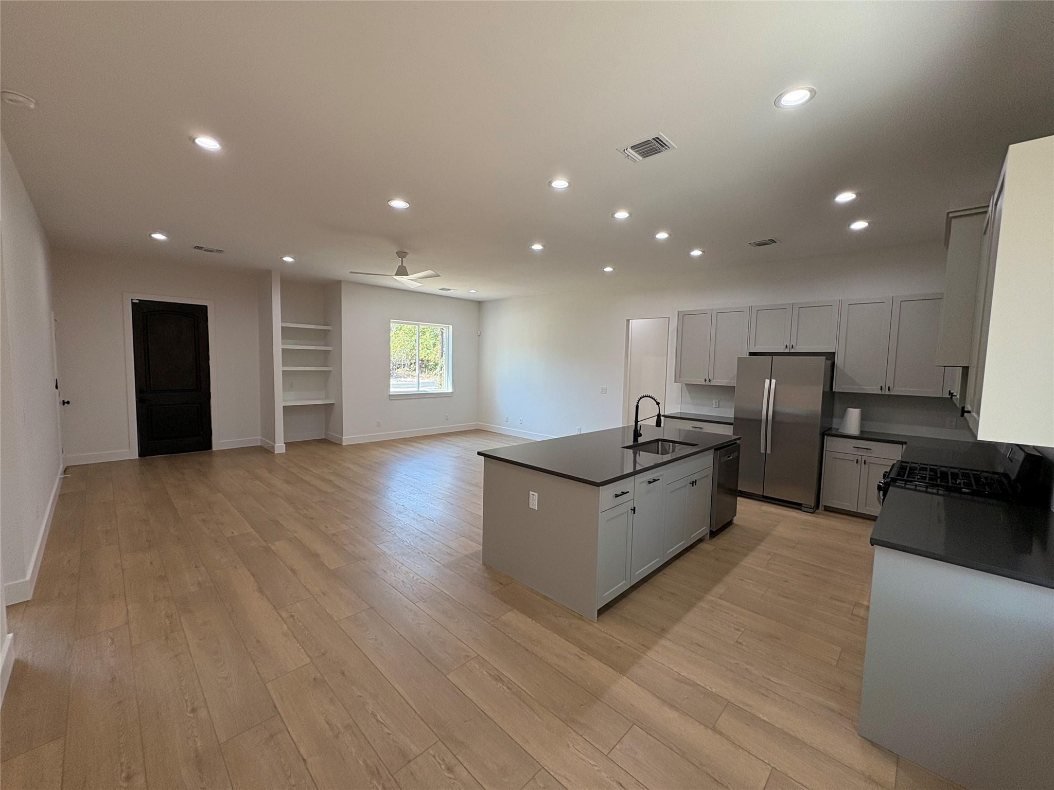 304 W Allen St, Kyle, TX 78640