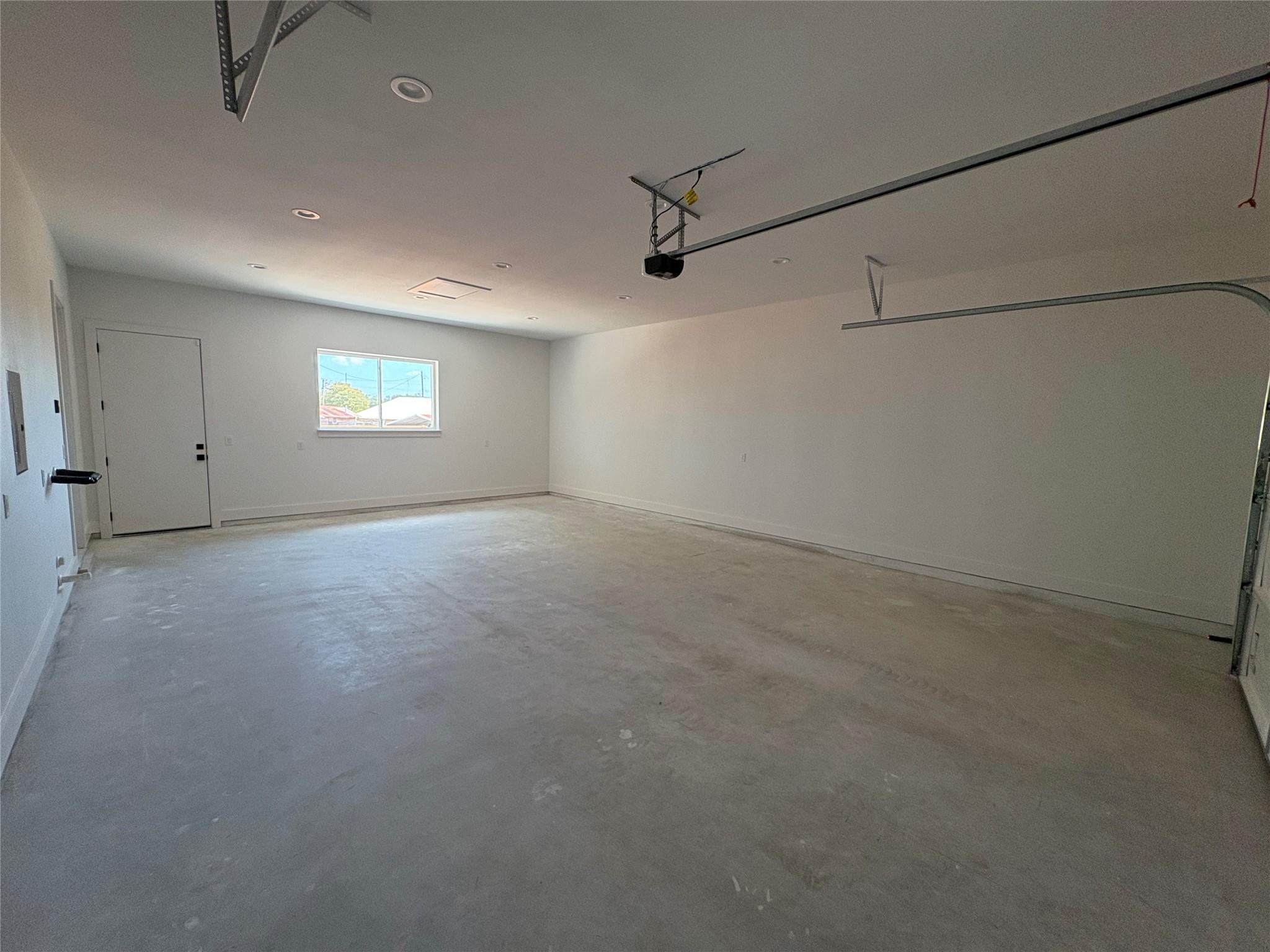 304 W Allen St, Kyle, TX 78640