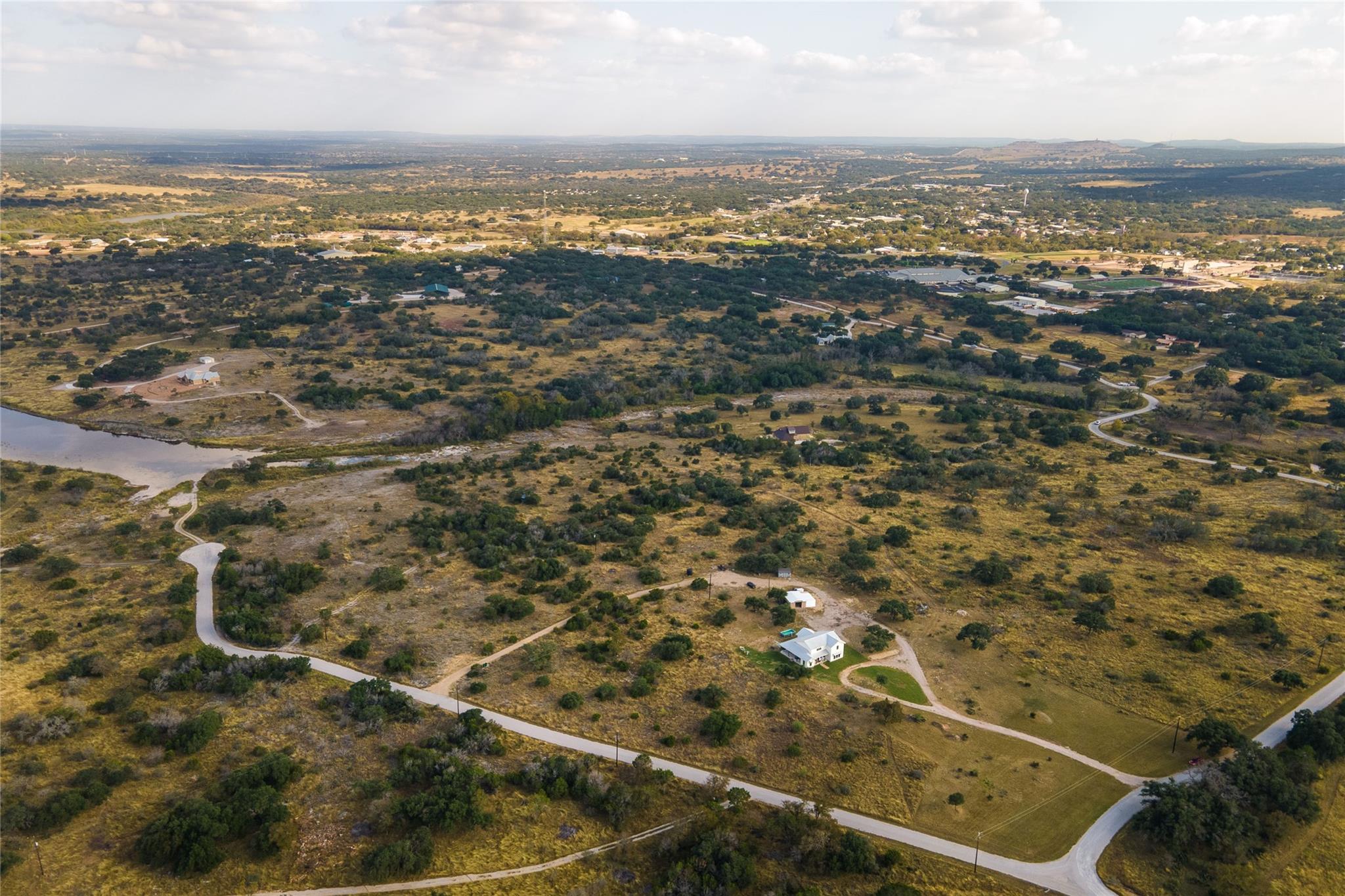 164 Lake on Flat Creek Dr, Johnson City, TX 78636