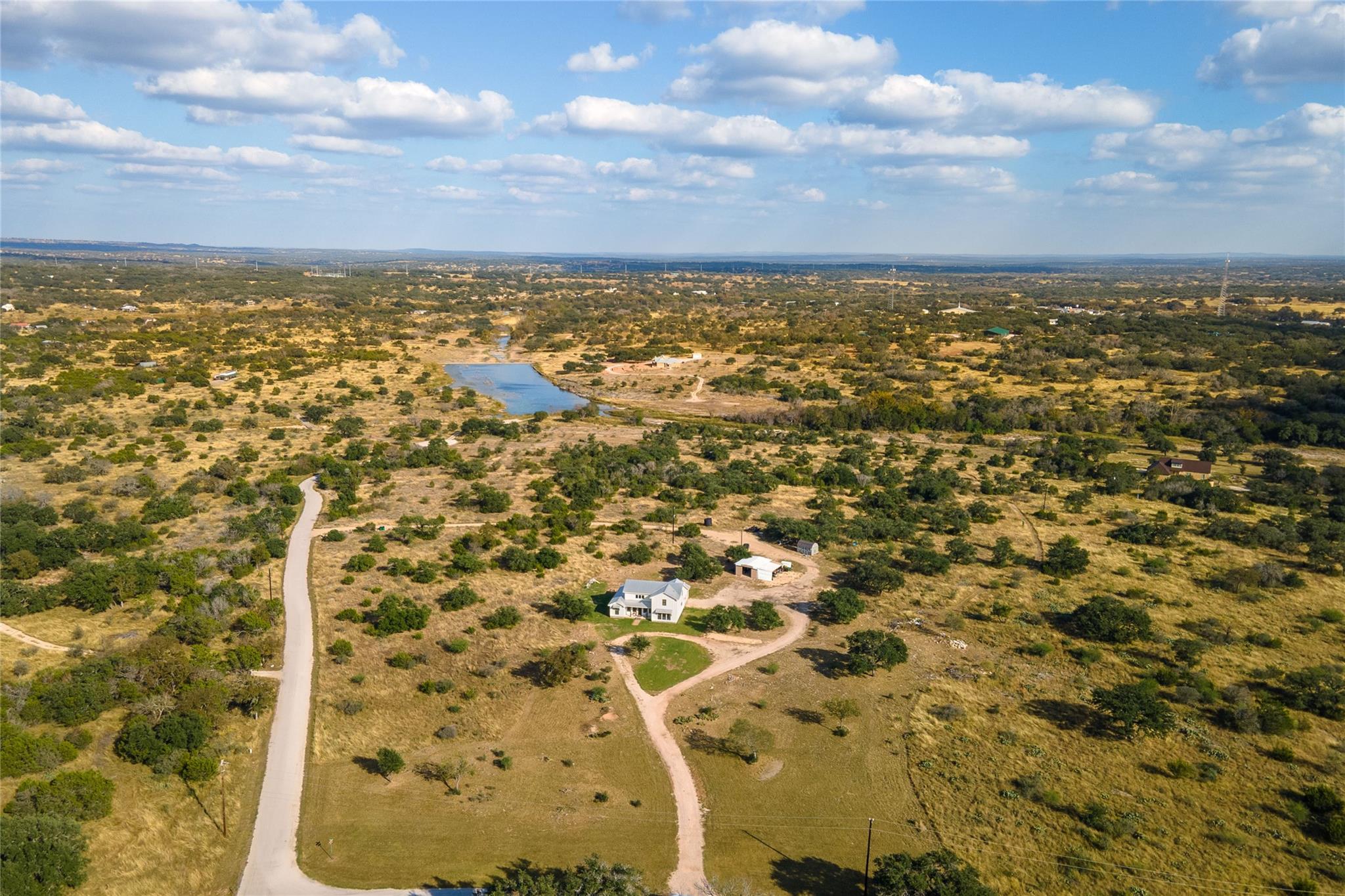 164 Lake on Flat Creek Dr, Johnson City, TX 78636