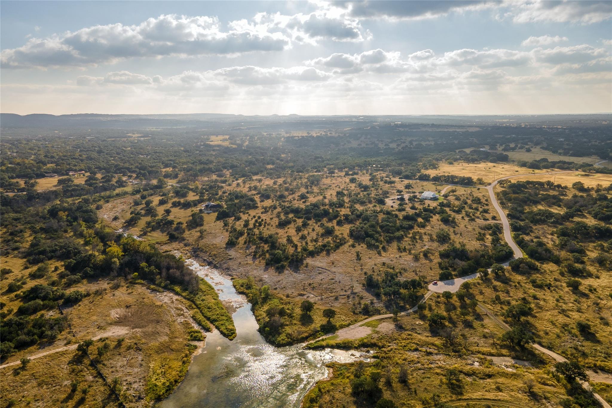 164 Lake on Flat Creek Dr, Johnson City, TX 78636