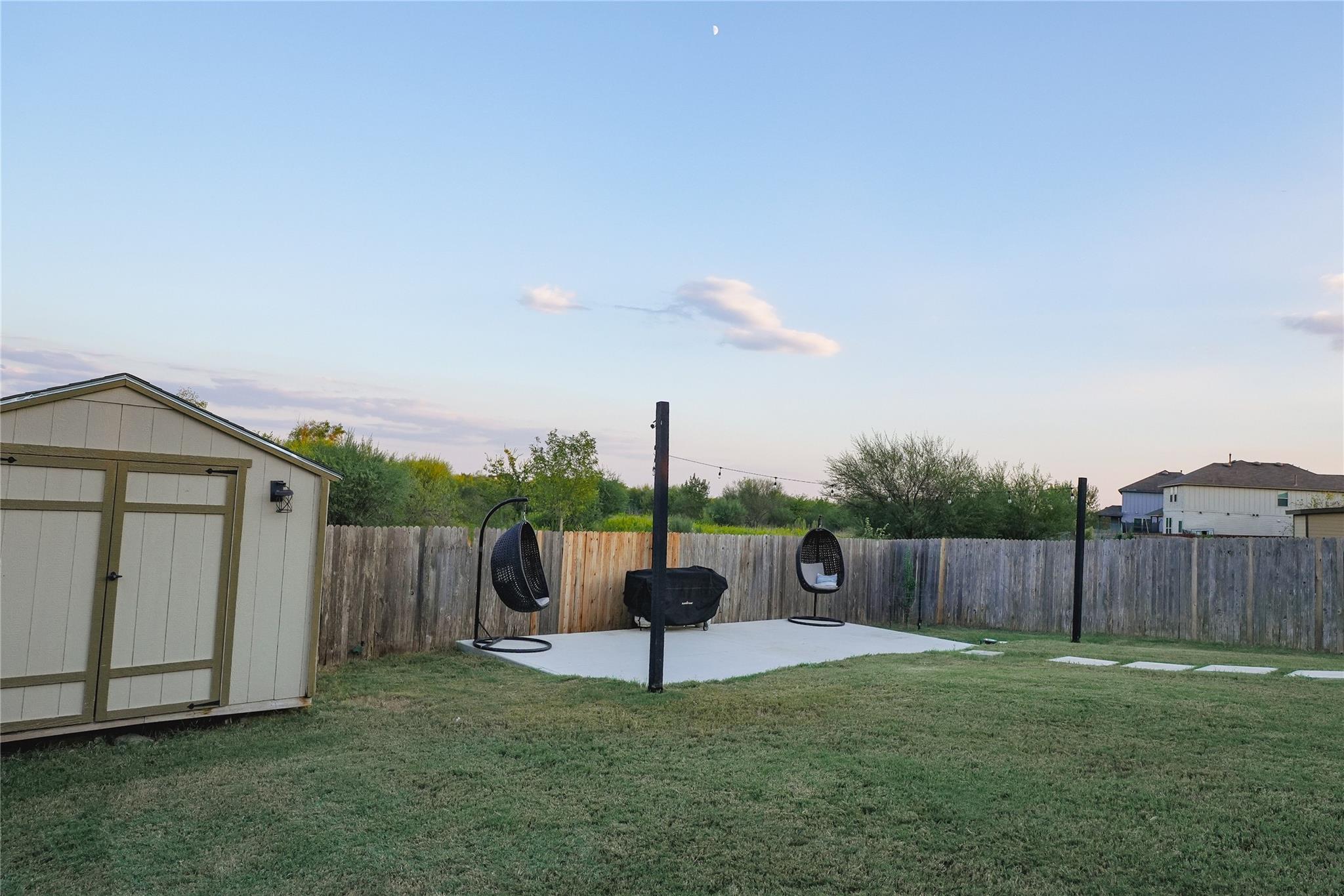 6007 Heron Dr, Buda, TX 78610