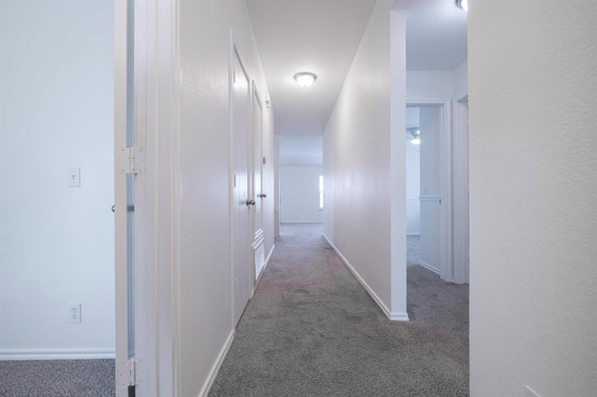 116 Holland St NE, Hutto, TX 78634