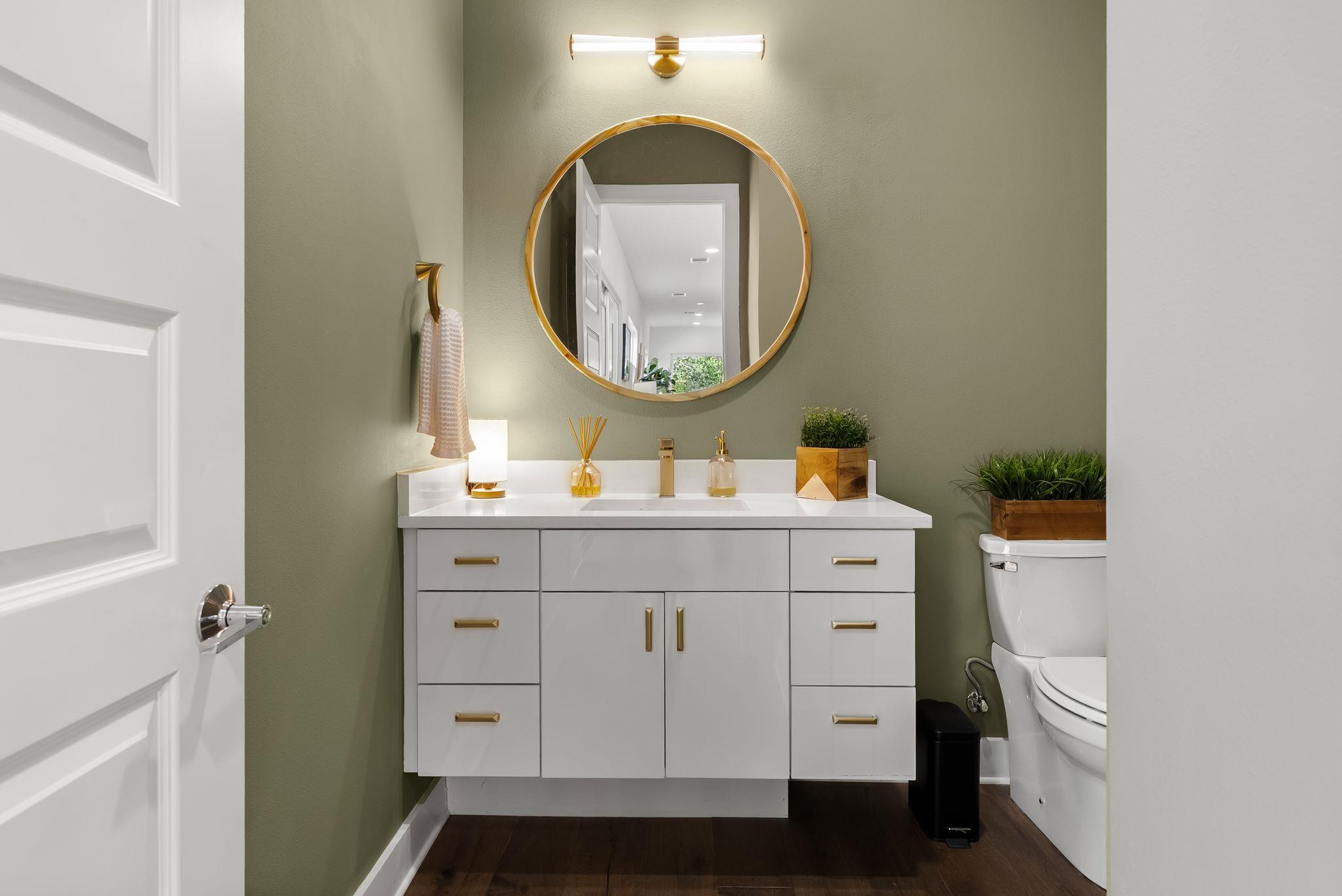 2706 Wilson St # B, Austin, TX 78704