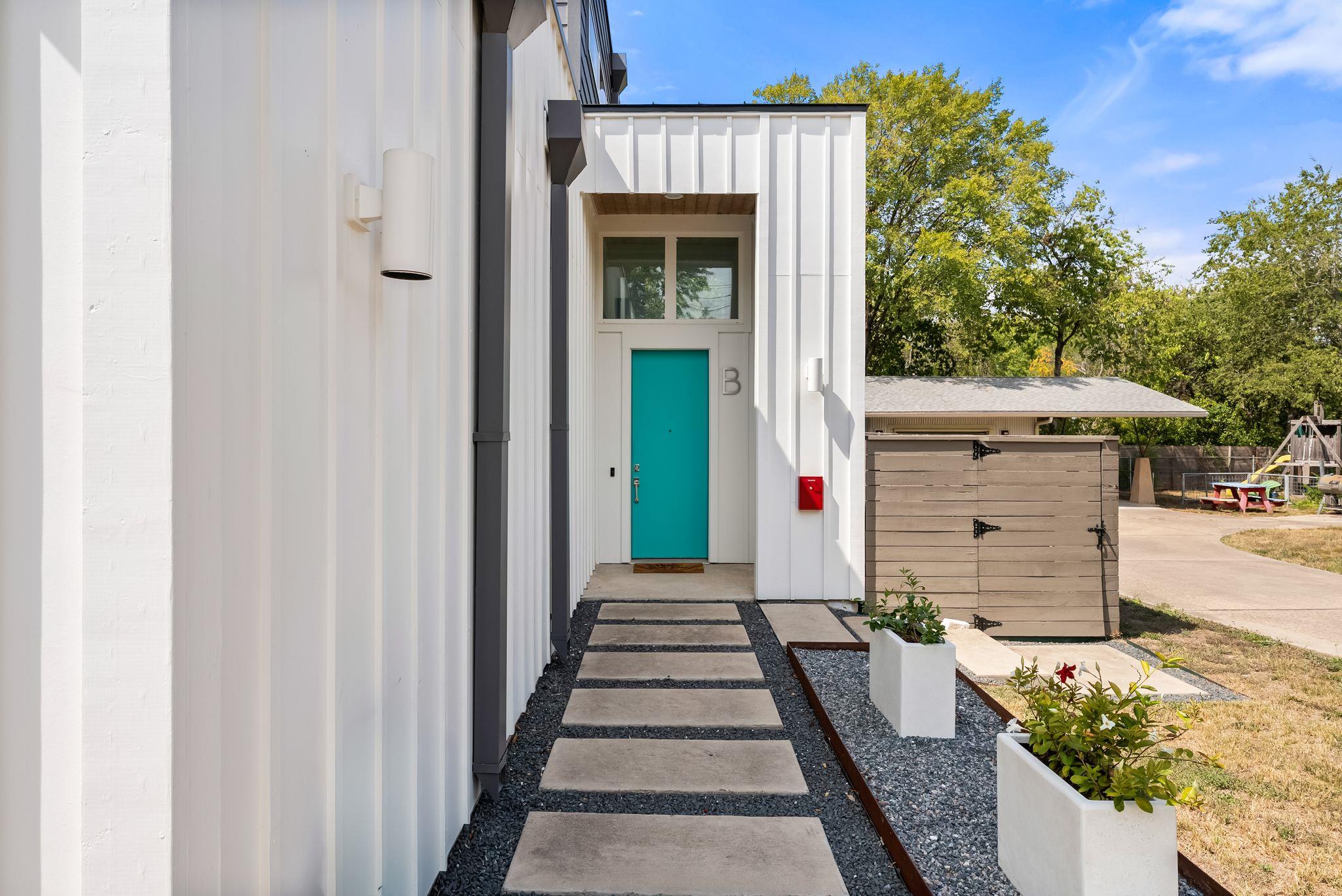 2706 Wilson St # B, Austin, TX 78704