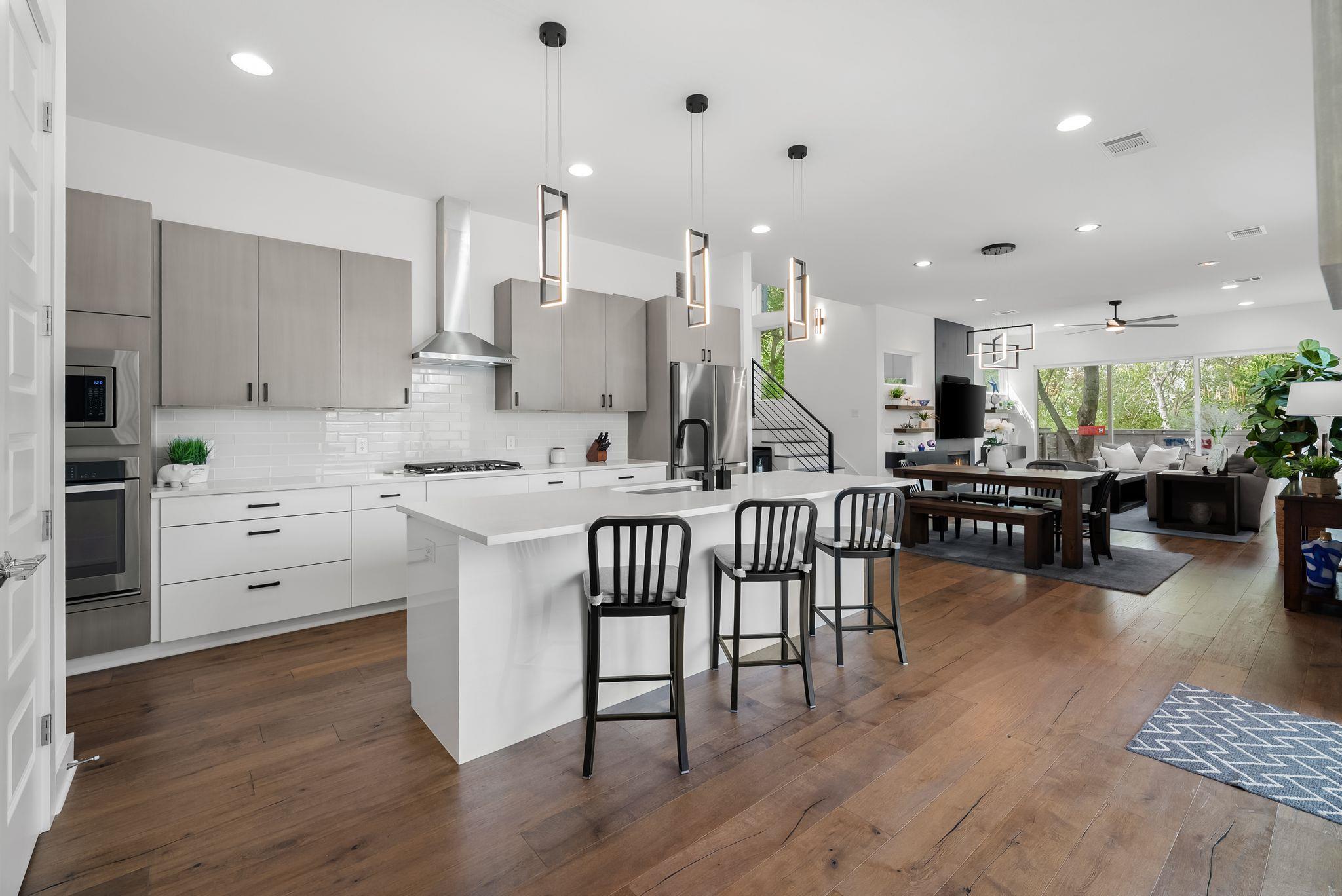 2706 Wilson St # B, Austin, TX 78704