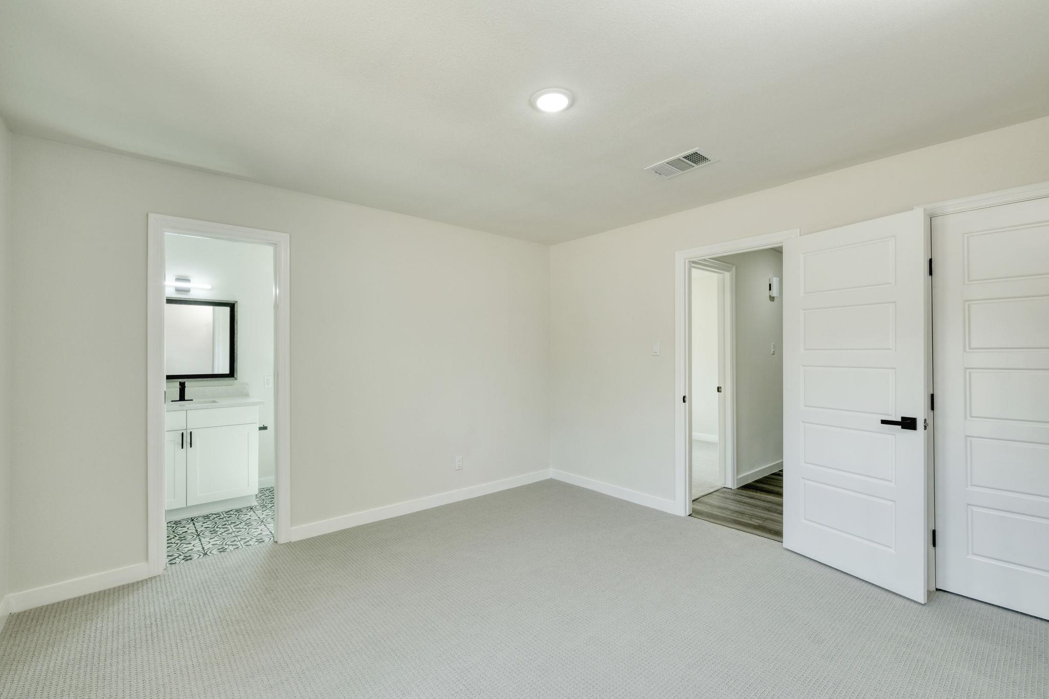 1702 Wagon Gap Dr, Round Rock, TX 78681