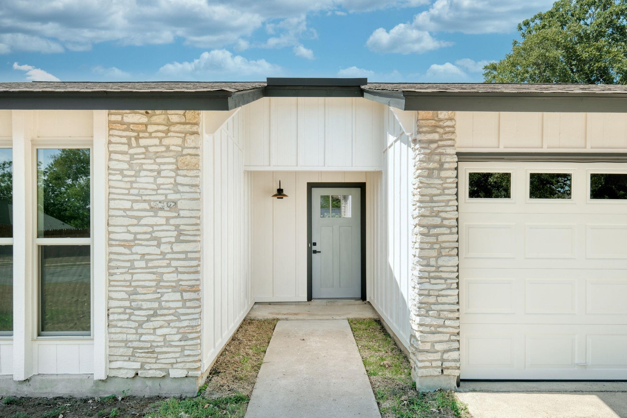 1702 Wagon Gap Dr, Round Rock, TX 78681