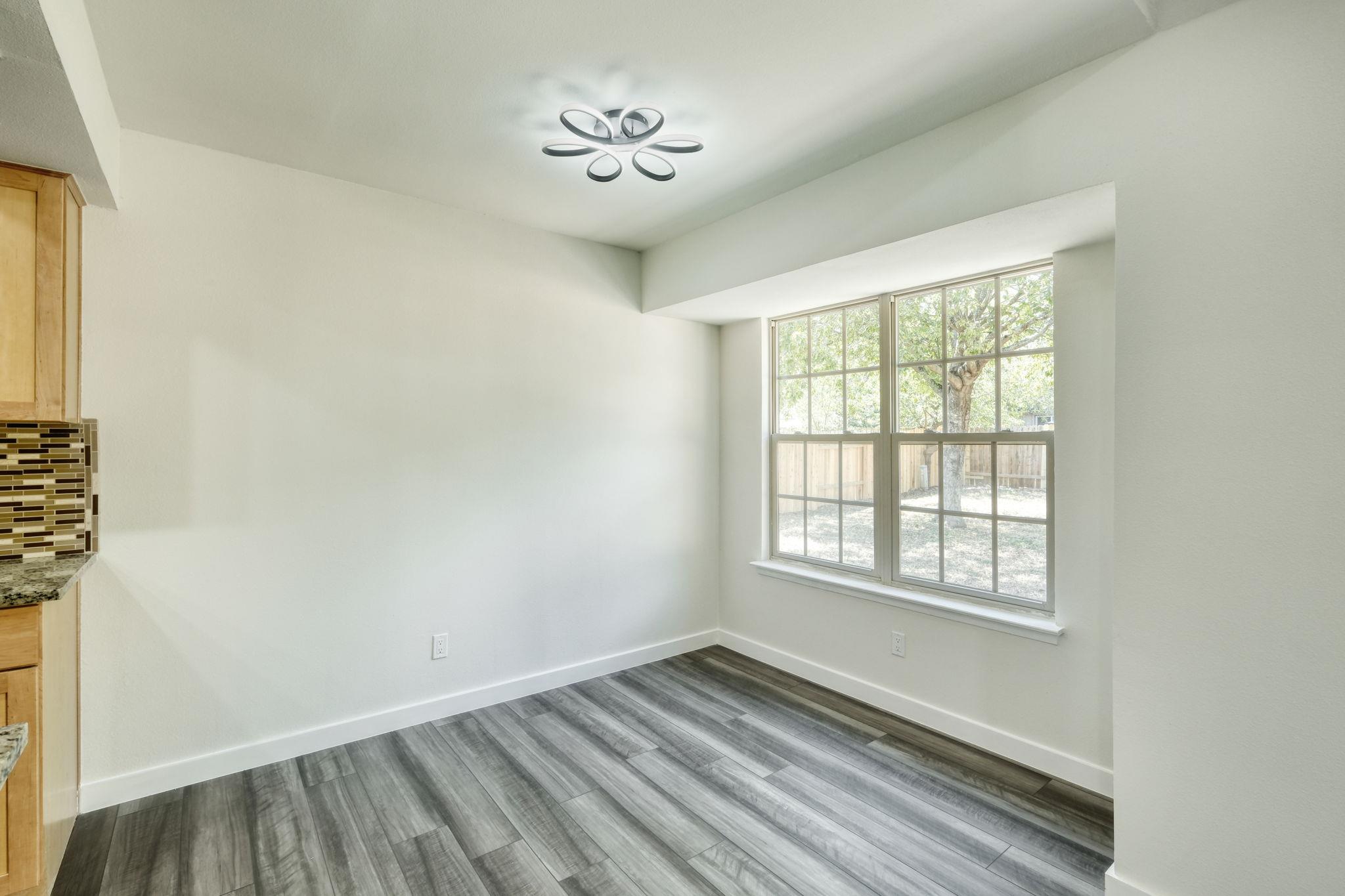 1702 Wagon Gap Dr, Round Rock, TX 78681