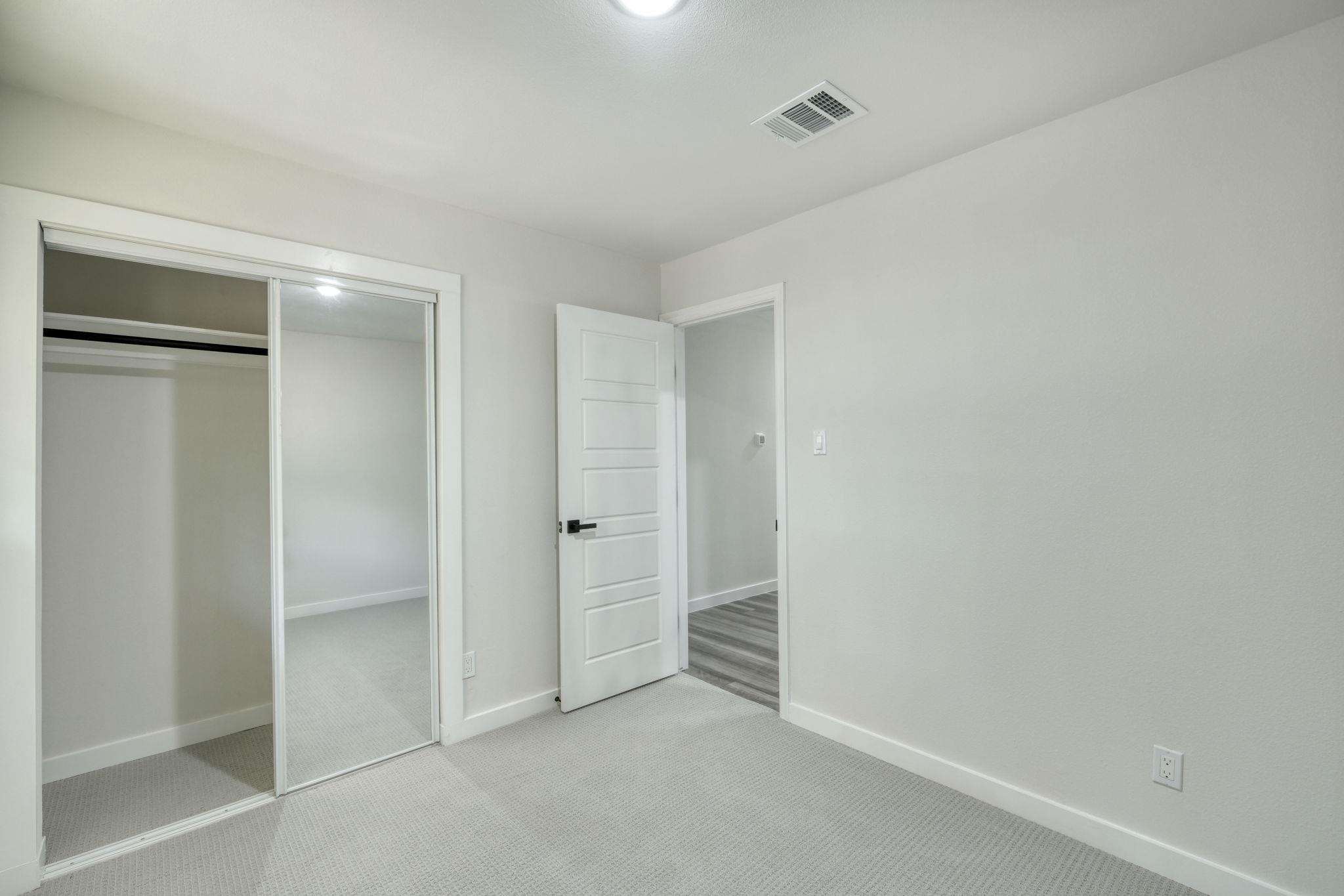 1702 Wagon Gap Dr, Round Rock, TX 78681