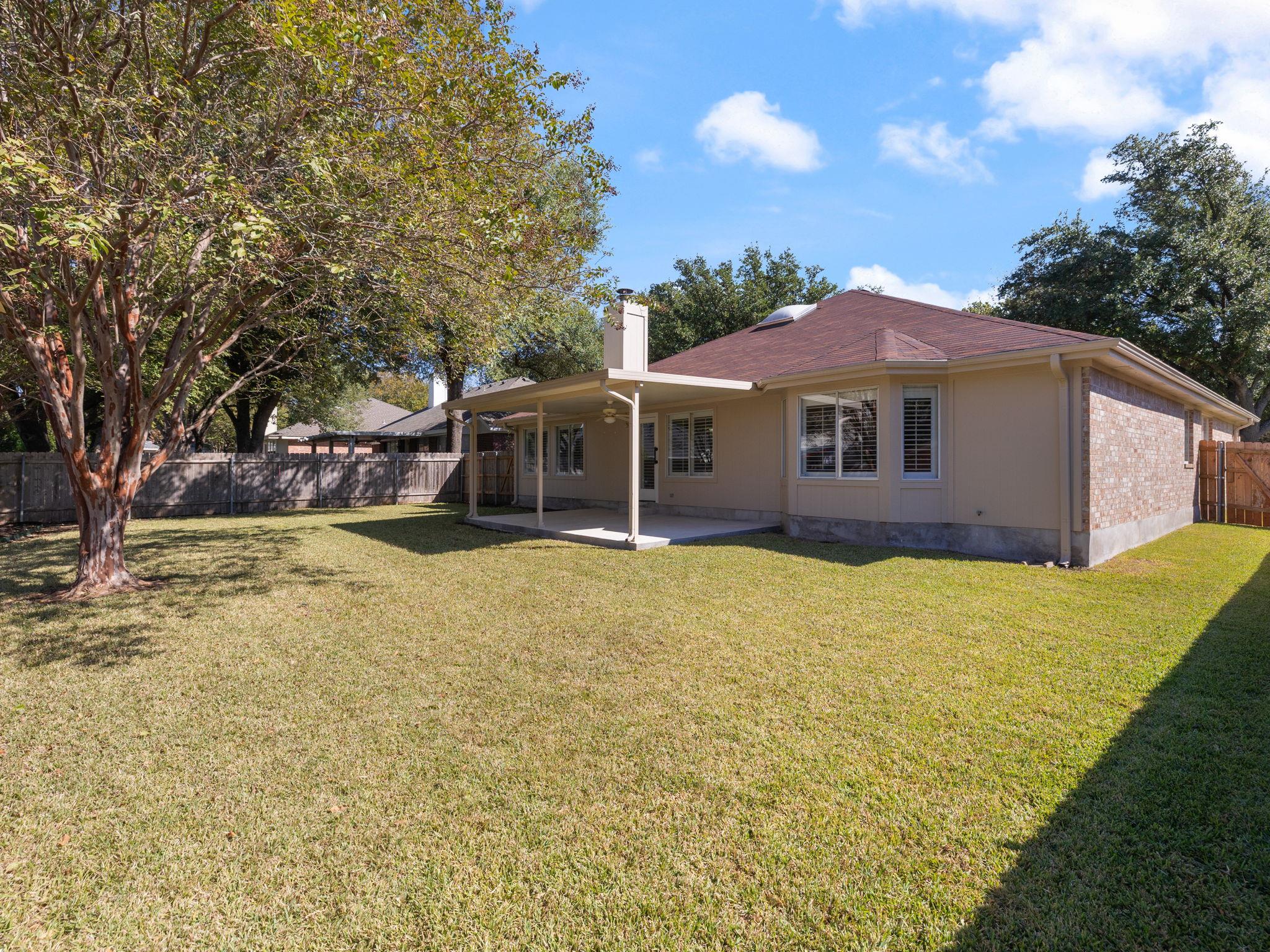 1008 Rocky Creek Dr, Pflugerville, TX 78660