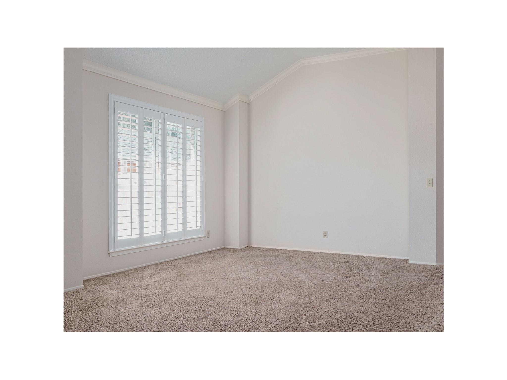 1008 Rocky Creek Dr, Pflugerville, TX 78660