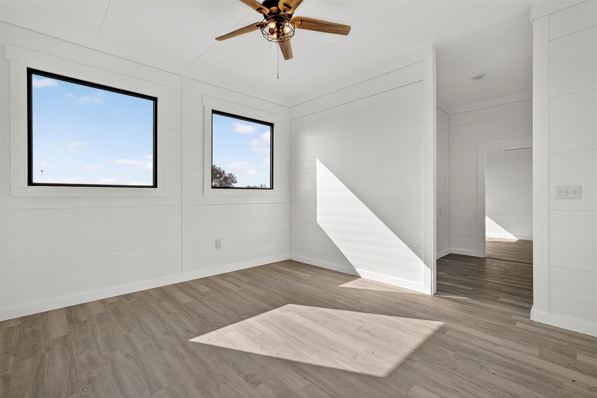 111 Starlight Path, Red Rock, TX 78662