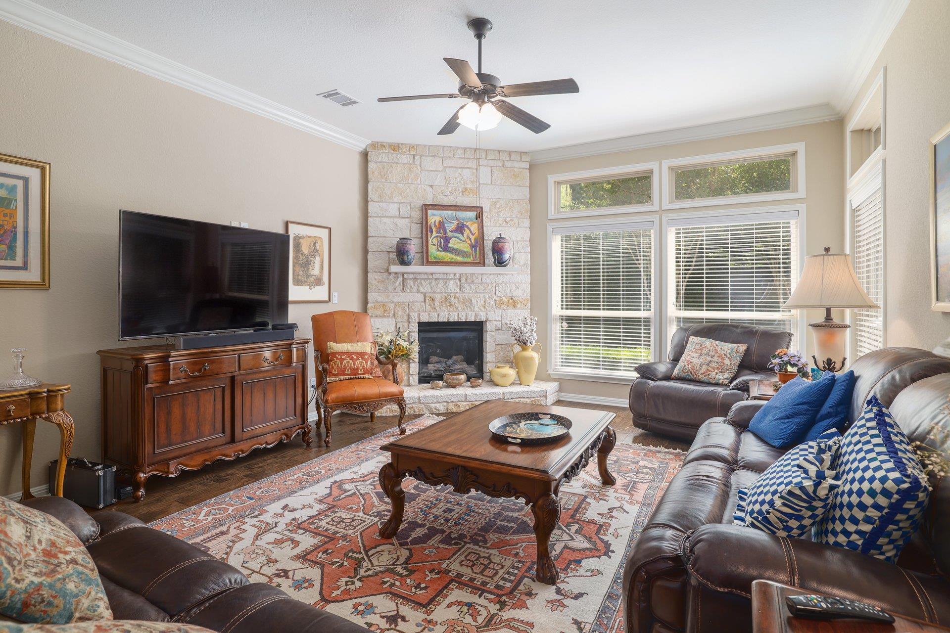 107 Antigua Way, Austin, TX 78734